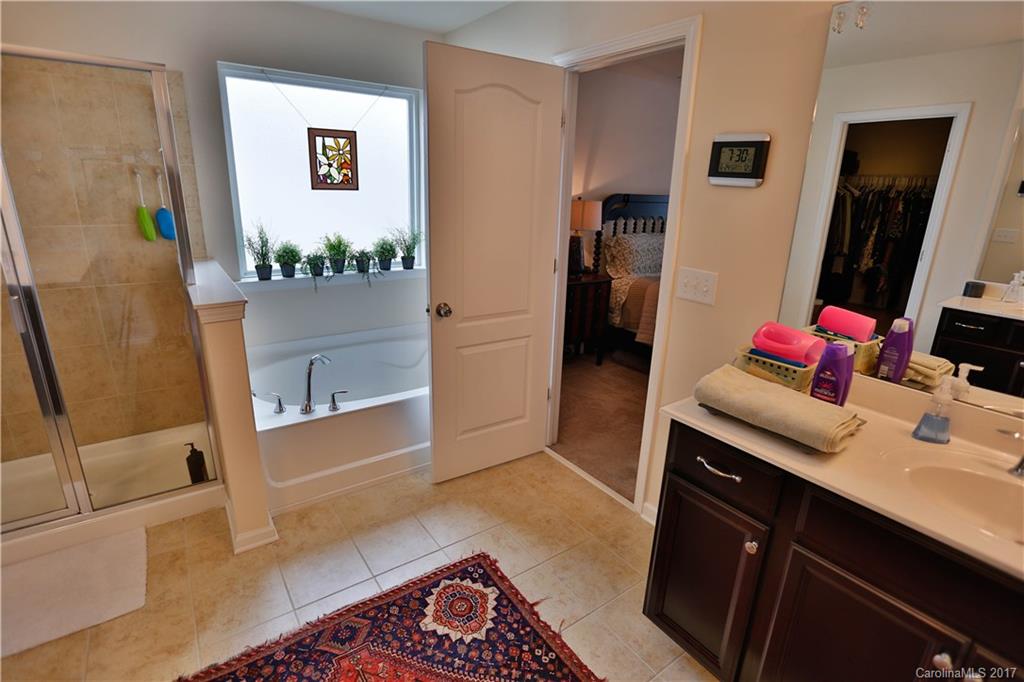 Stowe Pointe - Residential