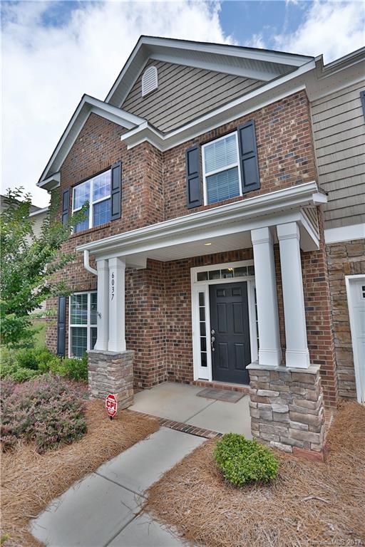 Stowe Pointe - Residential