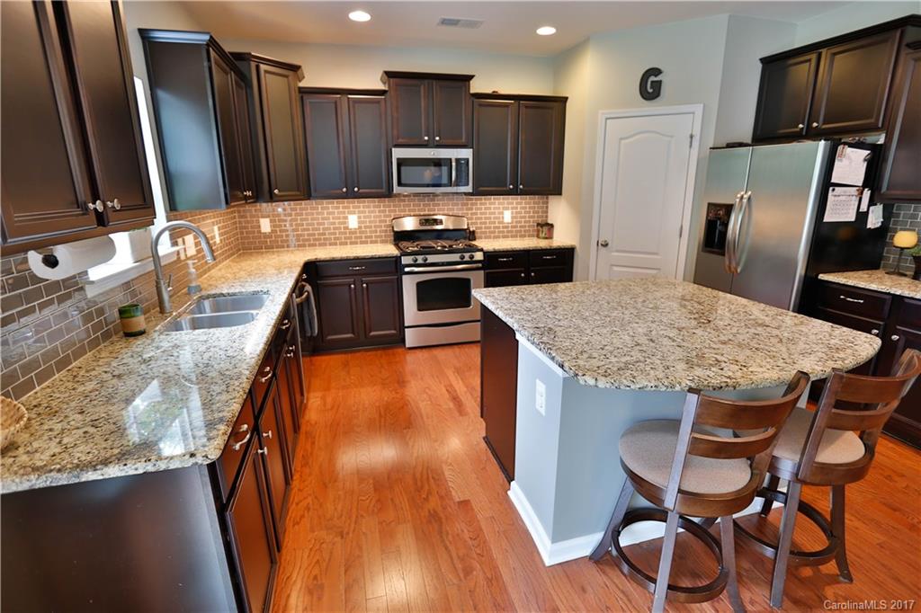 Stowe Pointe - Residential