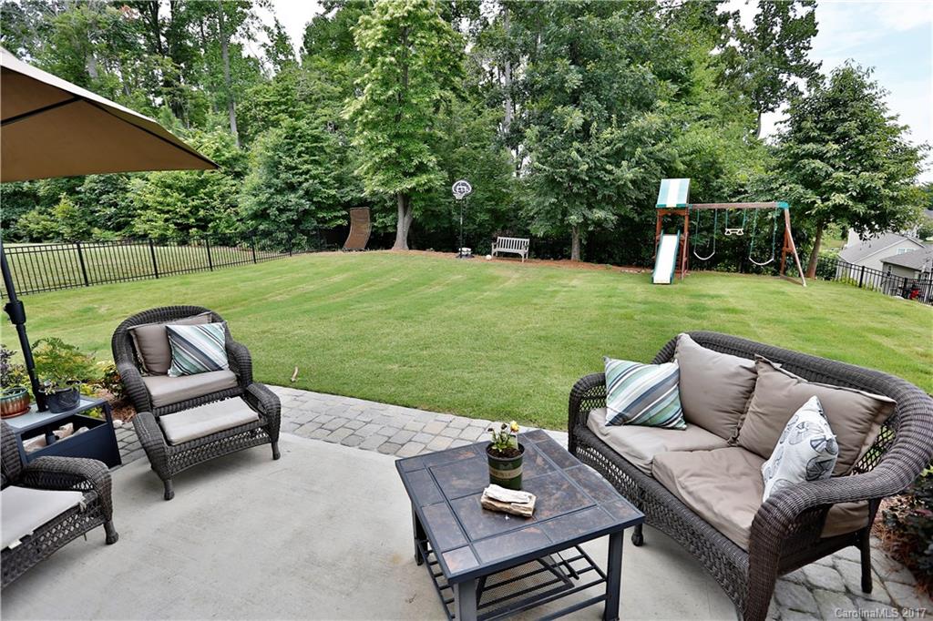 Stowe Pointe - Residential