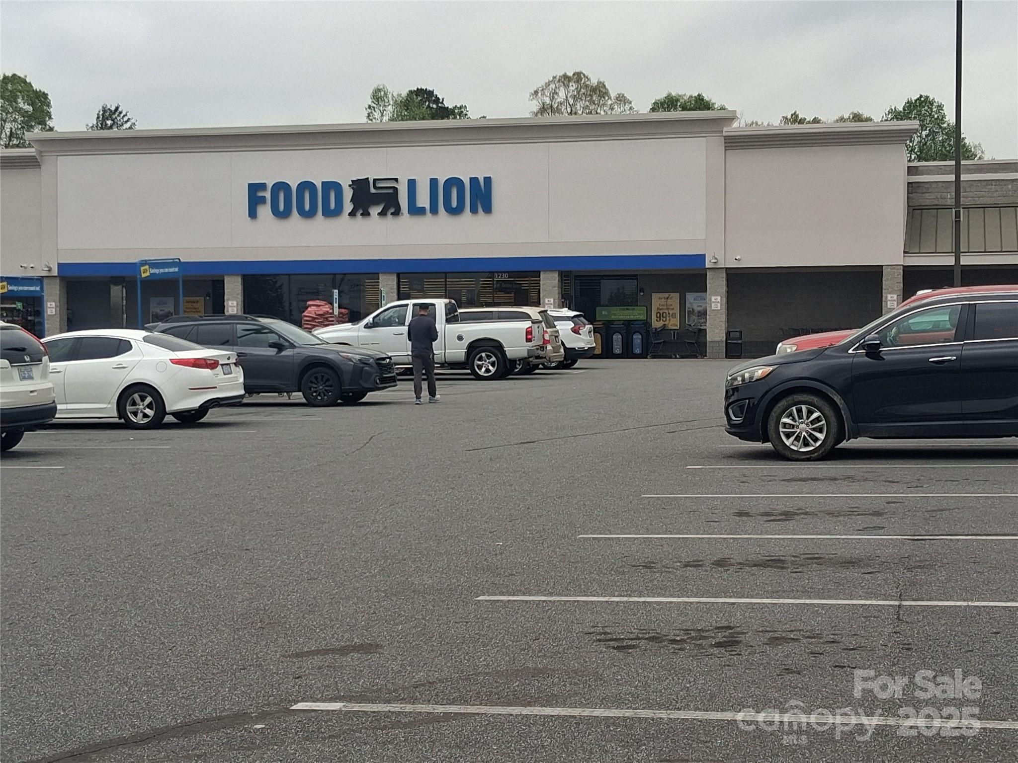 2301 Magnolia Place 13