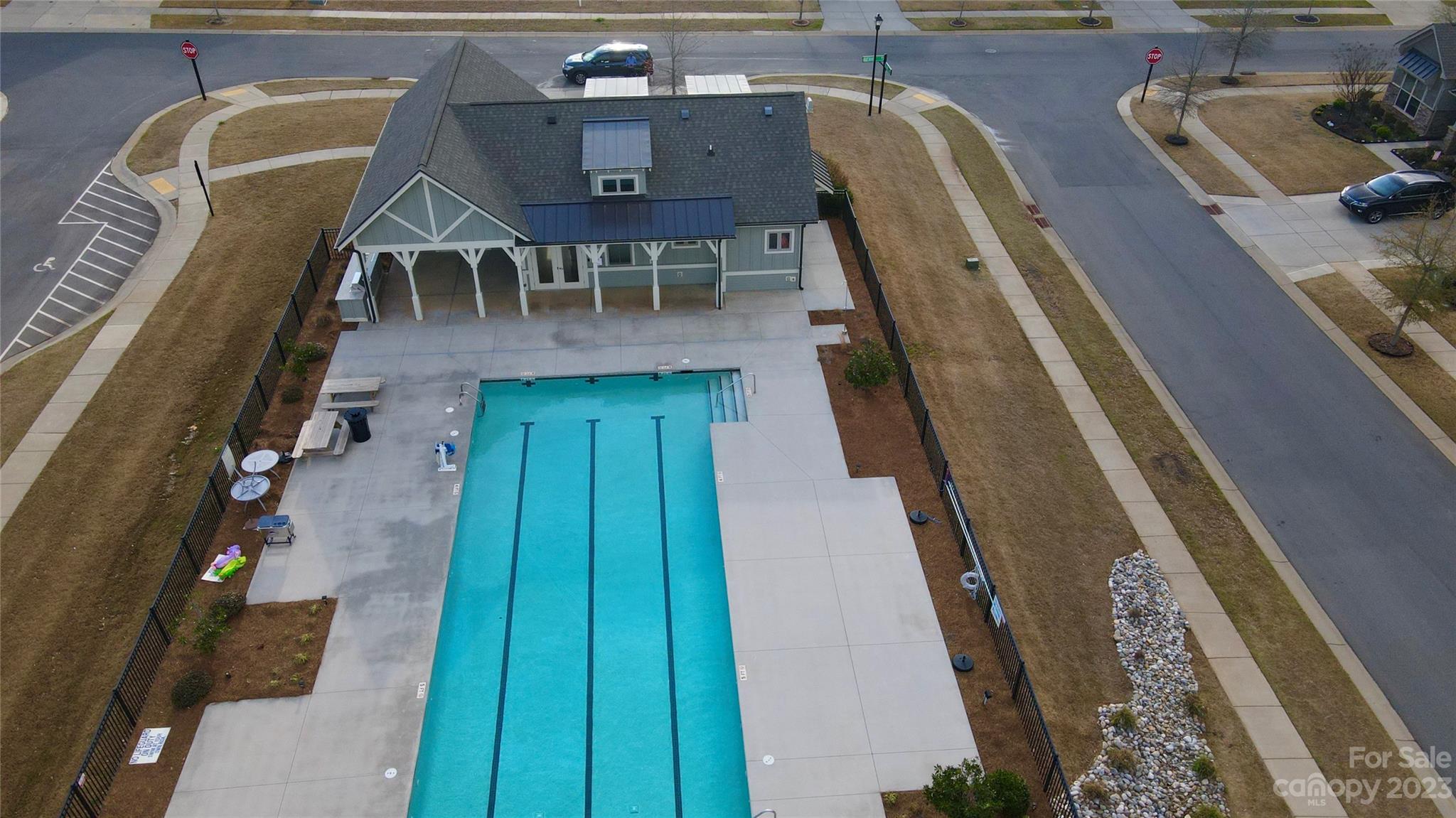 Paddlers Cove - Residential
