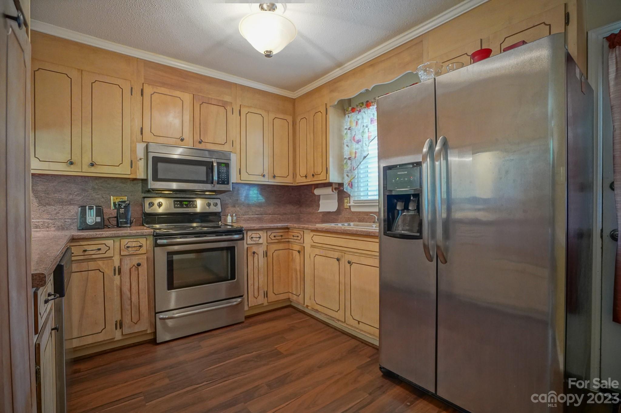 Kingston Hills - Residential