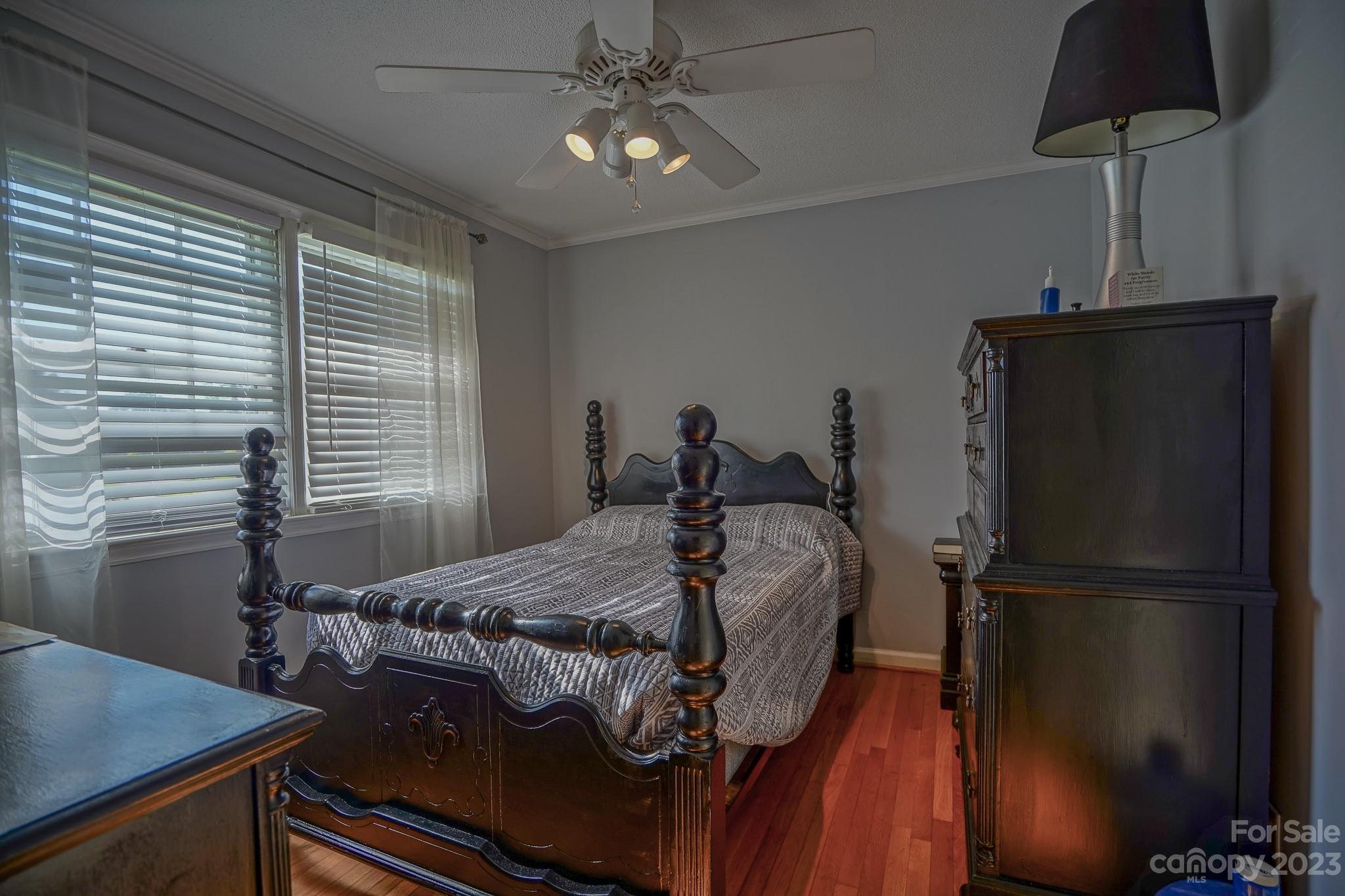 Kingston Hills - Residential