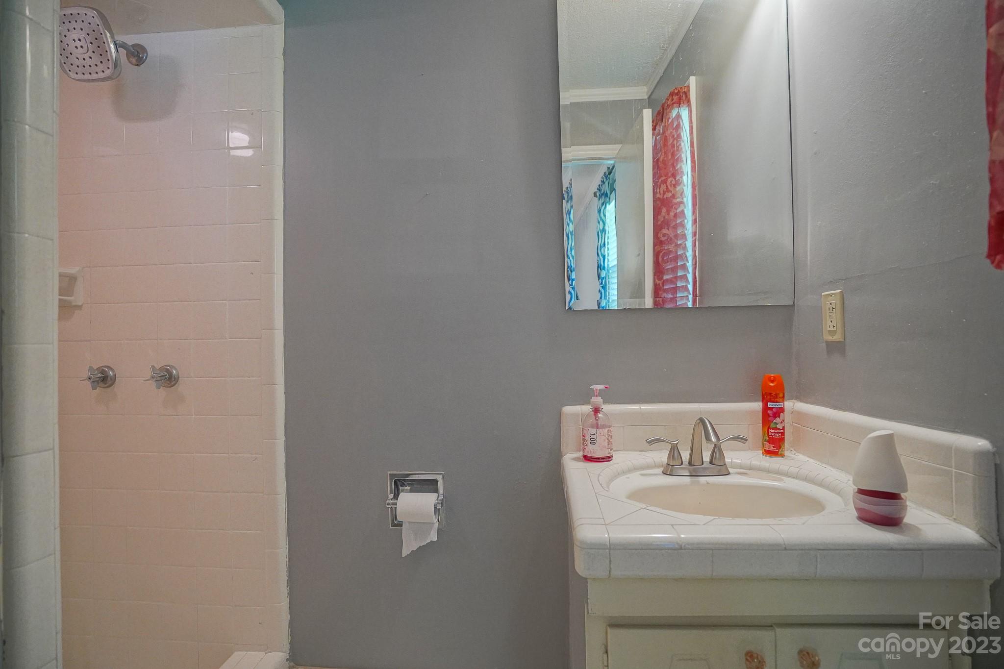 Kingston Hills - Residential