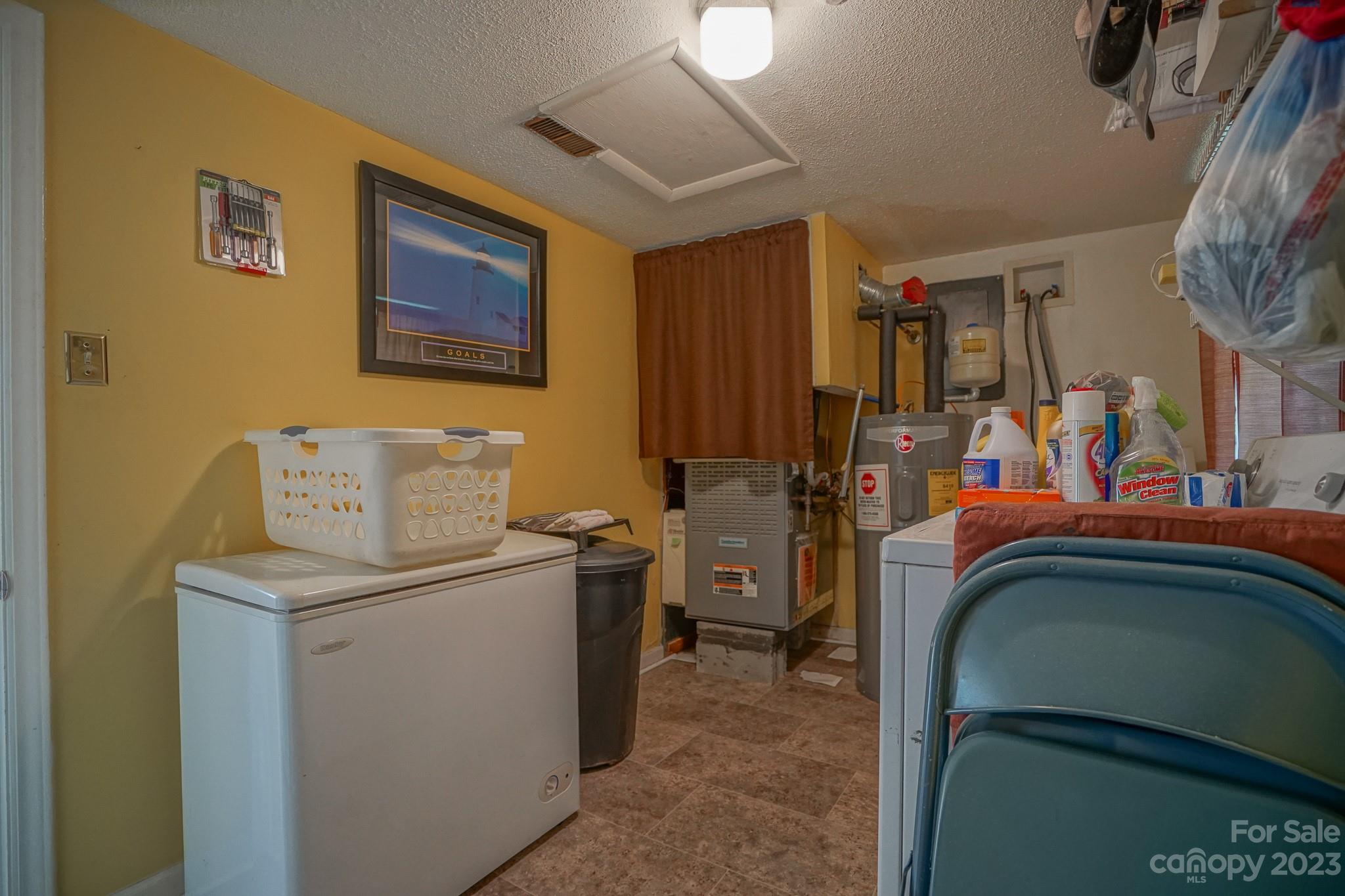 Kingston Hills - Residential