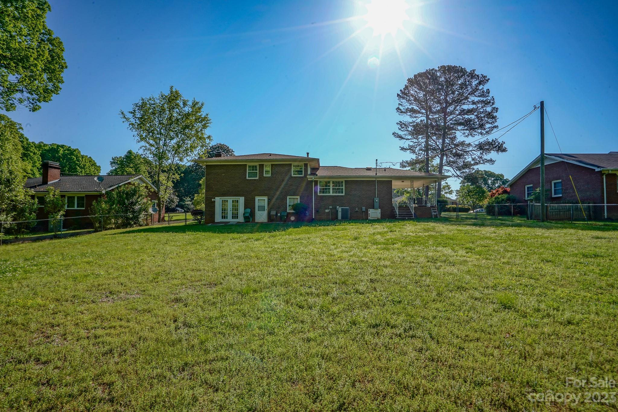 Kingston Hills - Residential