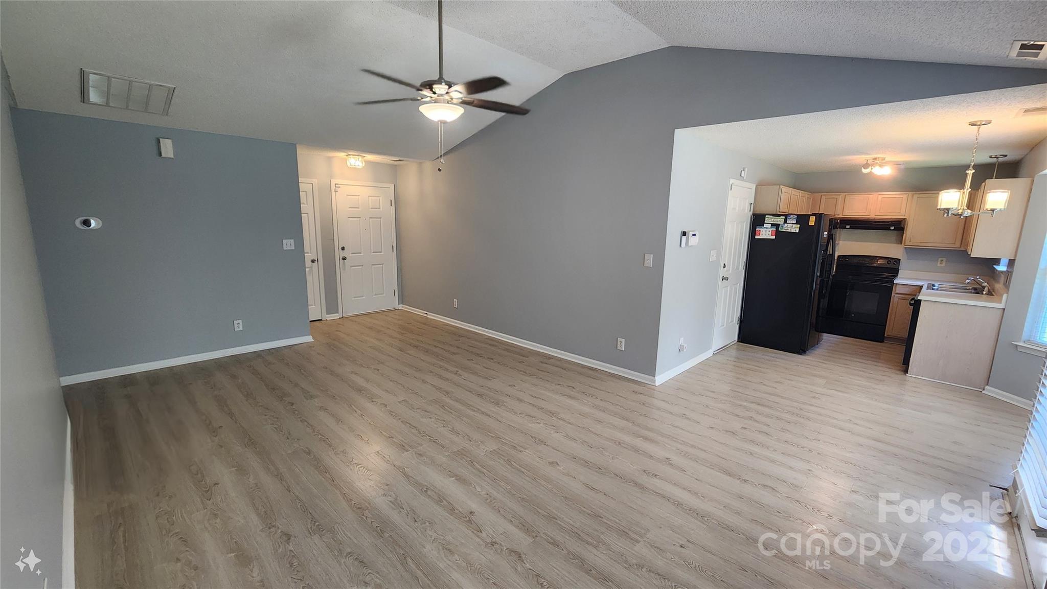 Christen Creek - Residential