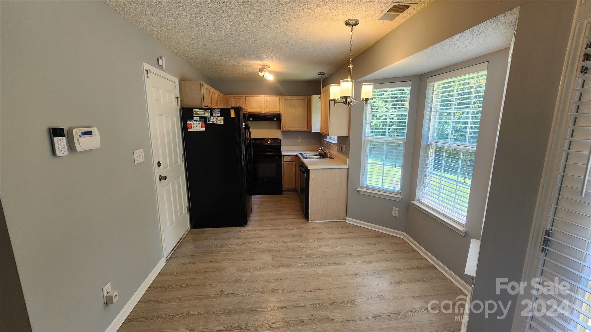 Christen Creek - Residential