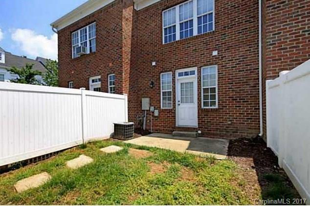 Davidson Gateway Townhomes - Residential Lease