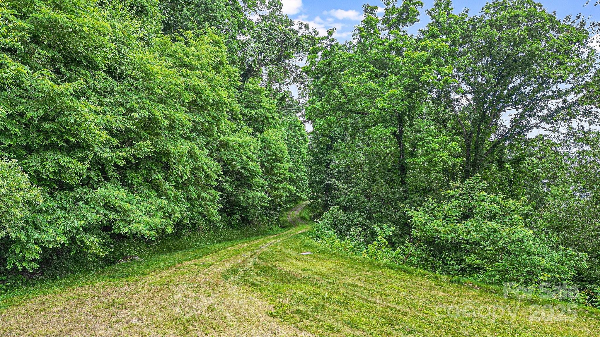 Whisper Mountain - Land