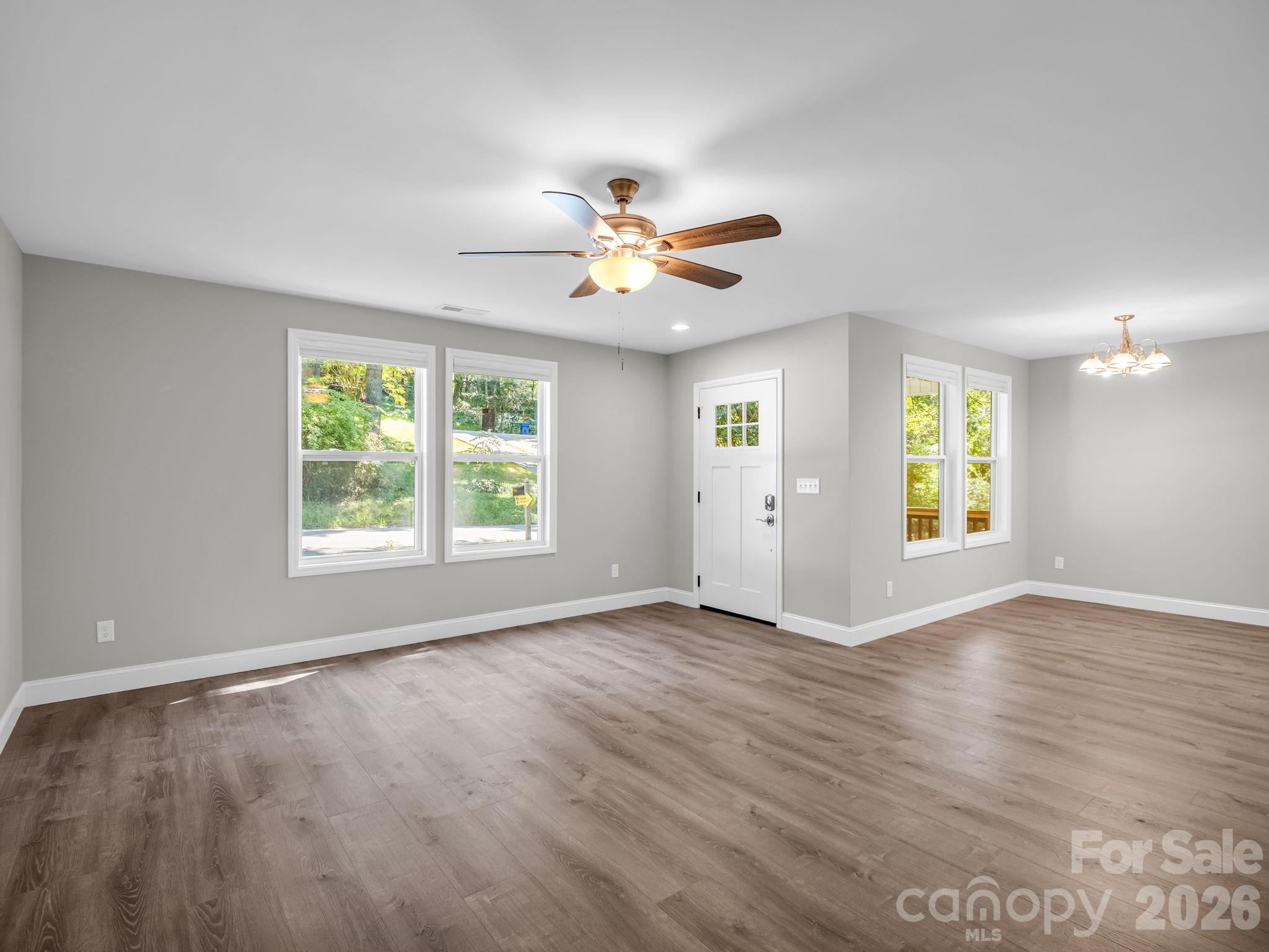 92 Lakeside Drive