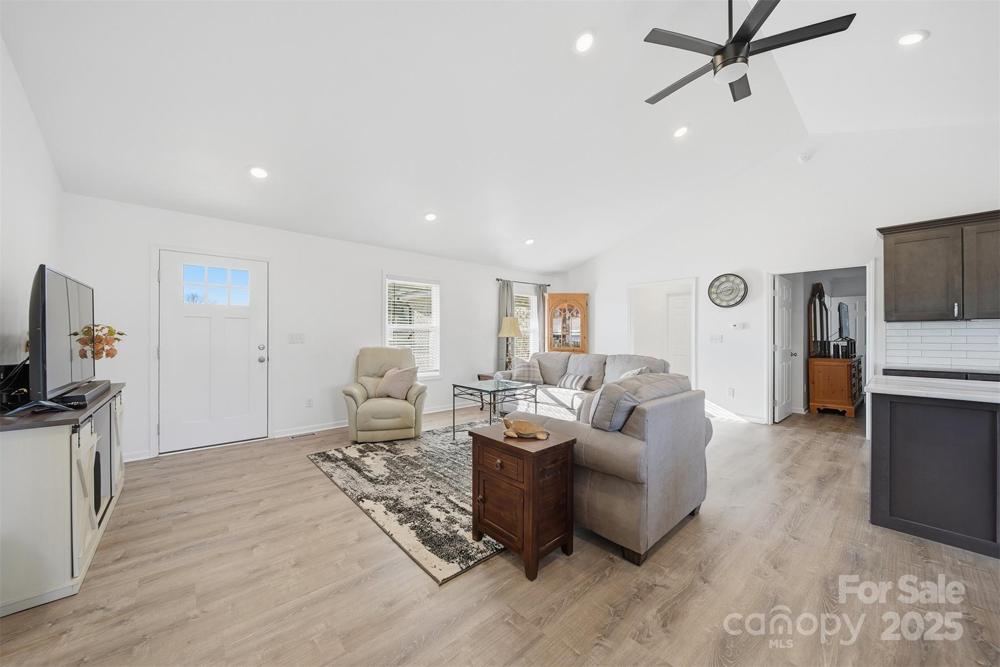 4284 Jefferson Place