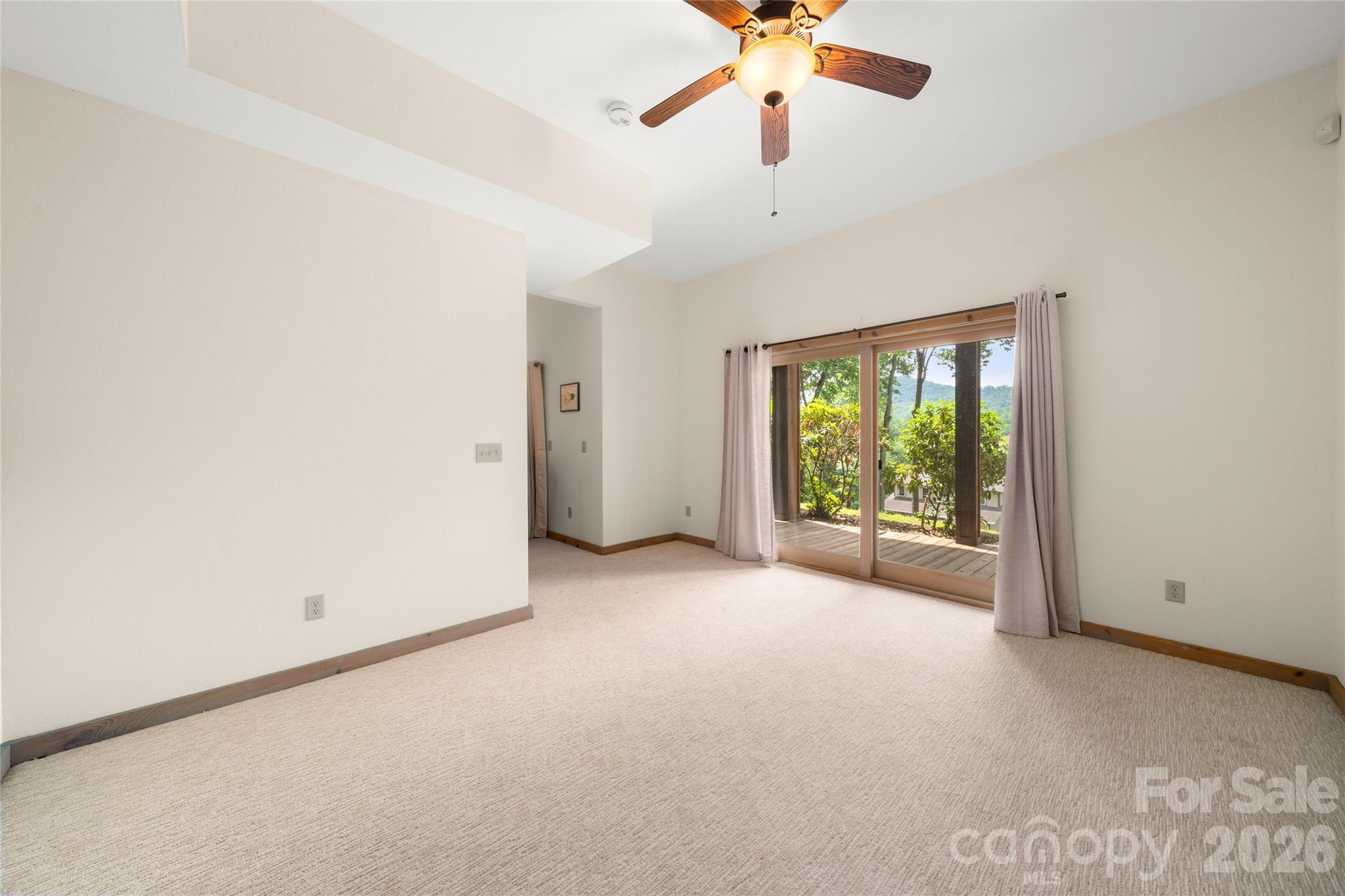Cobblers Knob - Residential