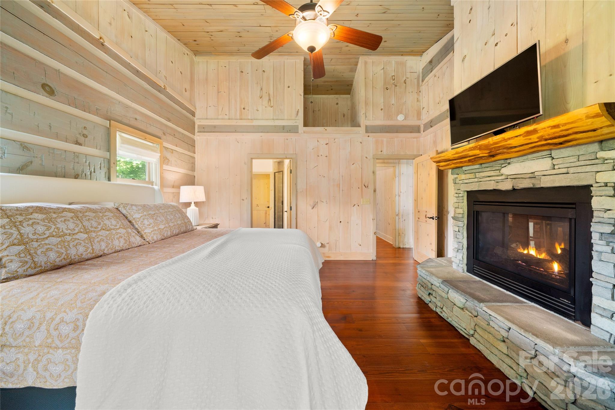 Cobblers Knob - Residential