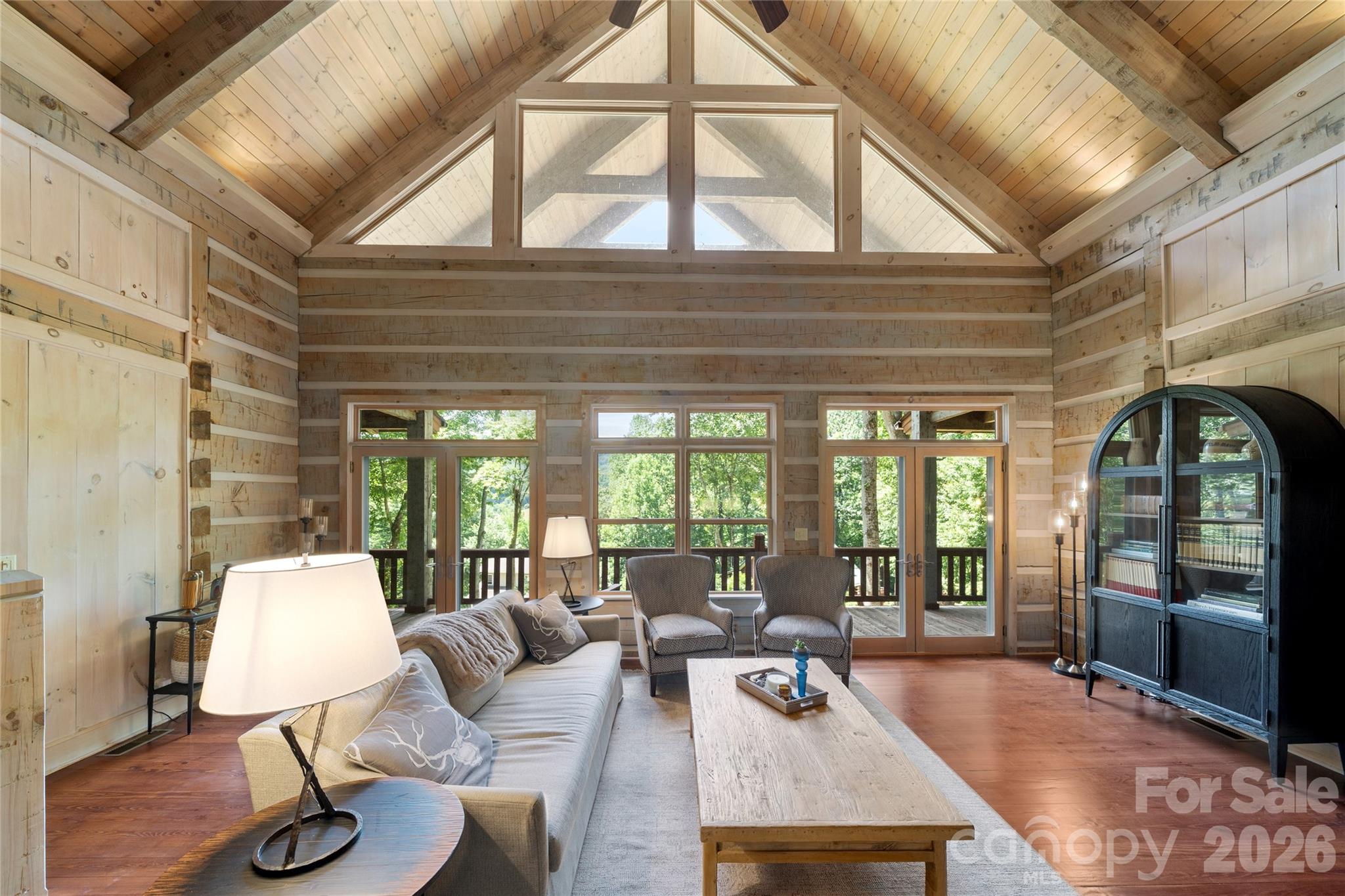 170 Cradling Cove