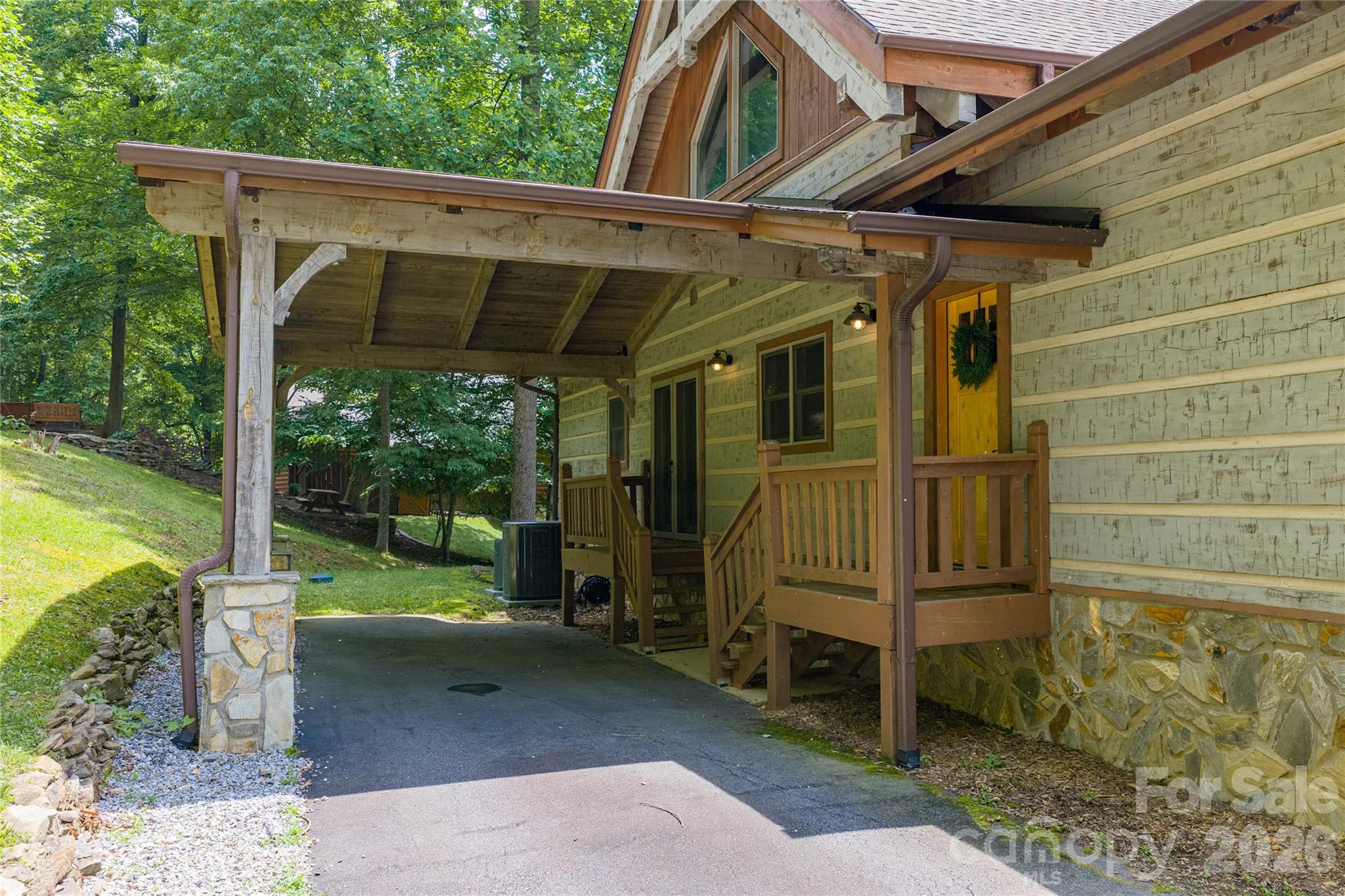 Cobblers Knob - Residential