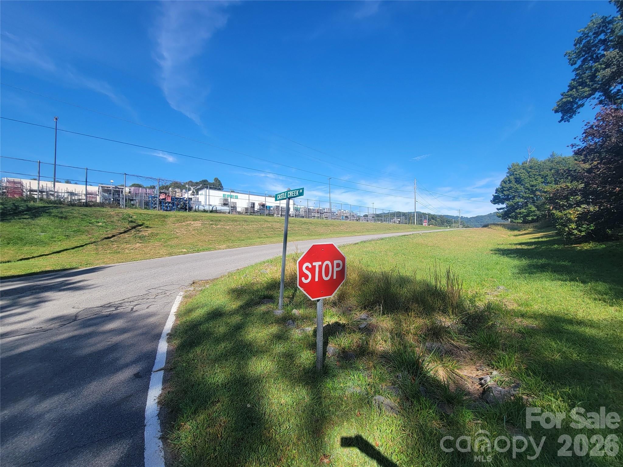 00 Liner Cove Road 00