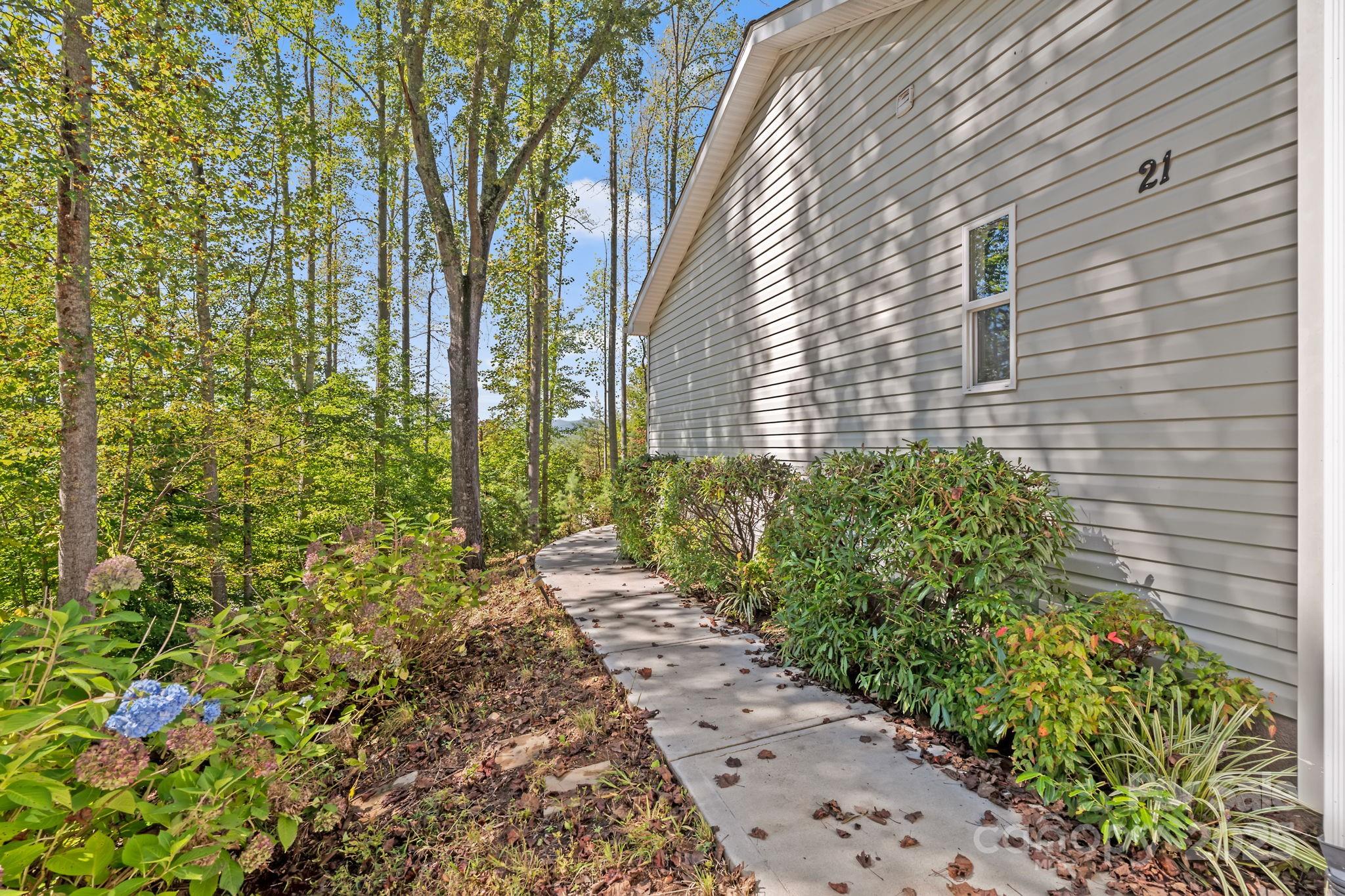 21 Luther Woods Drive