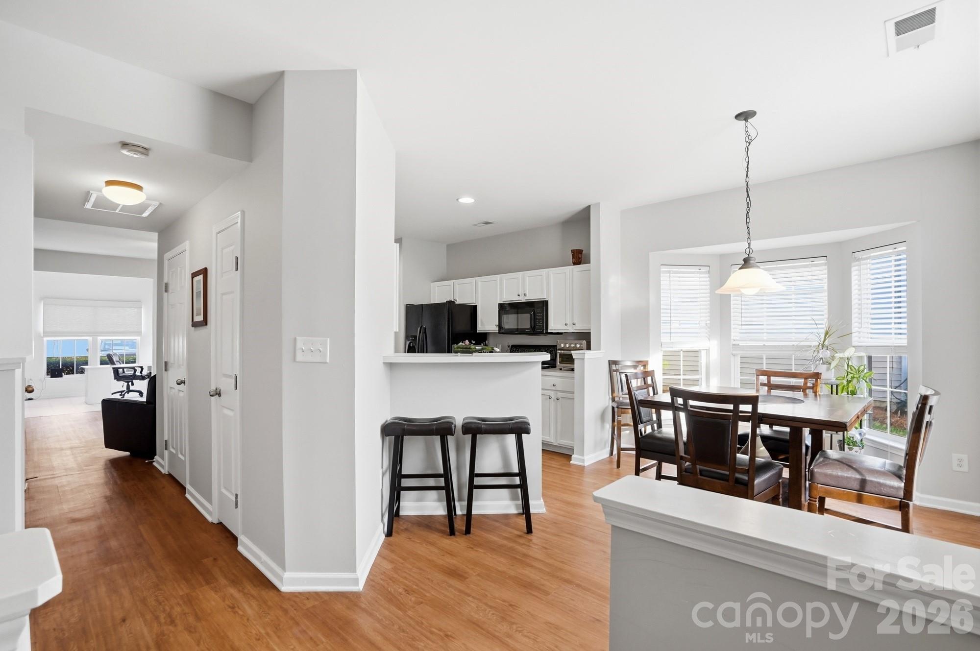 4723 Forestridge Commons Drive