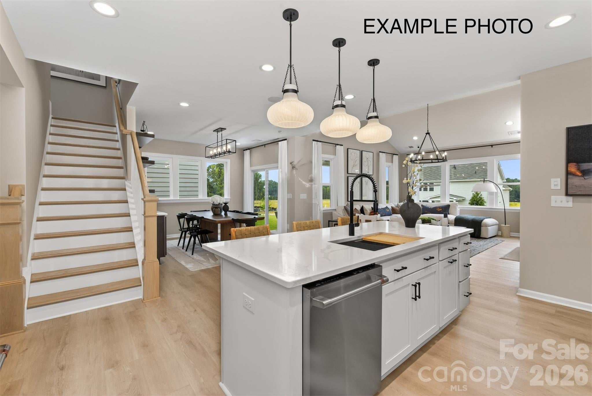 2028 Sabra Street CWO0003