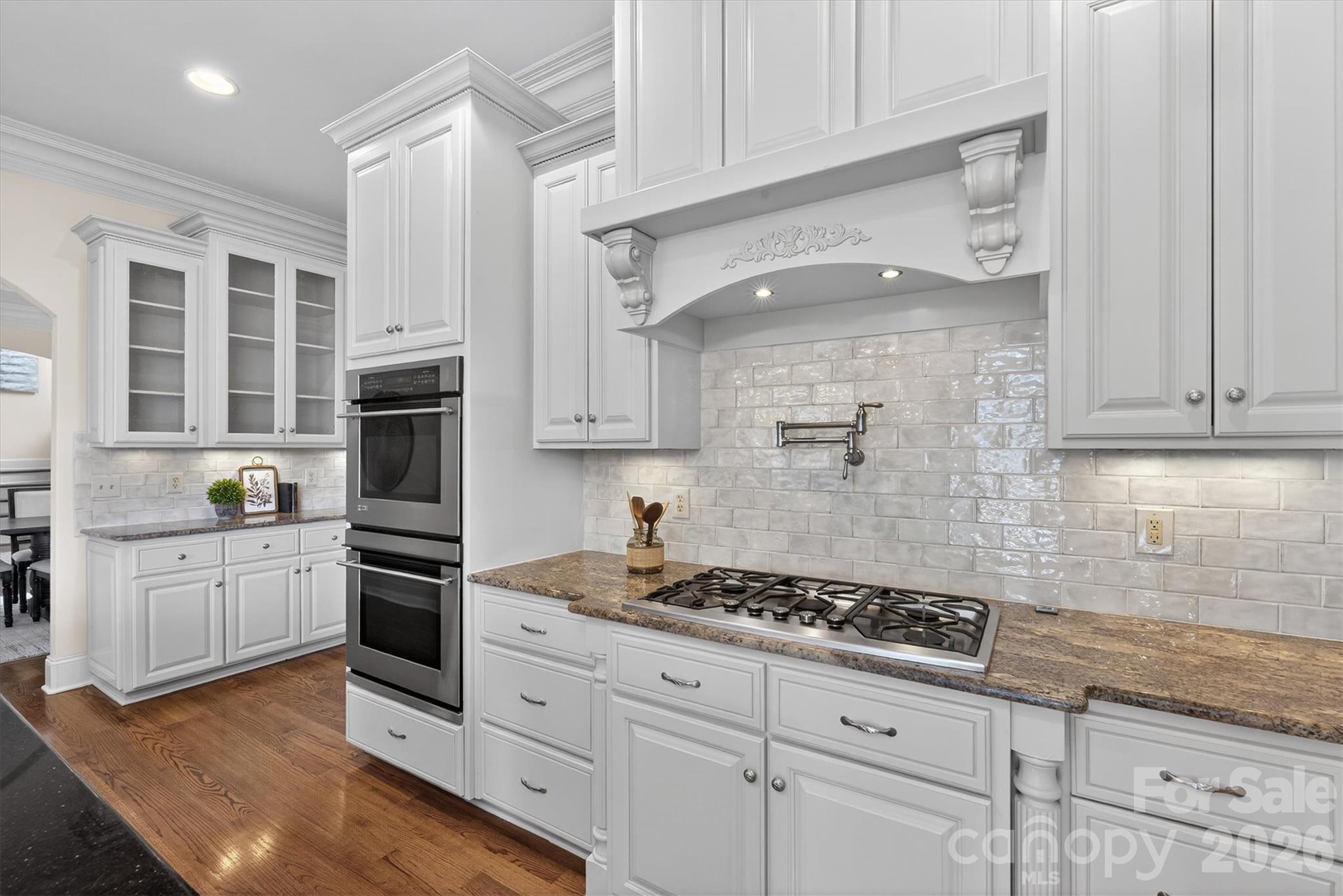 Chatelaine - Residential