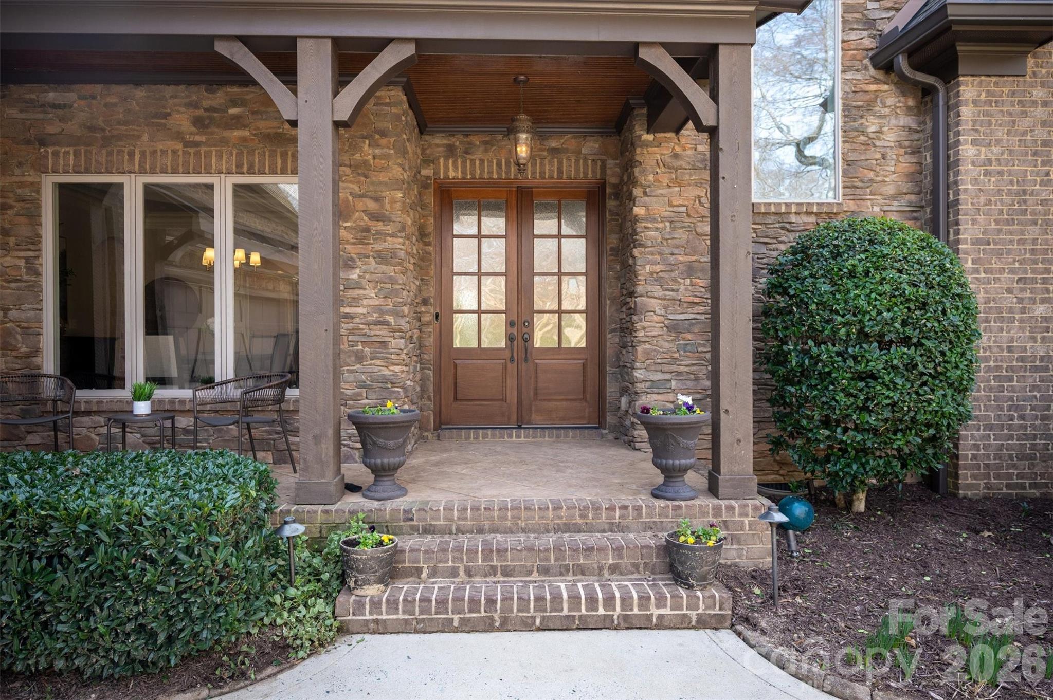 Chatelaine - Residential