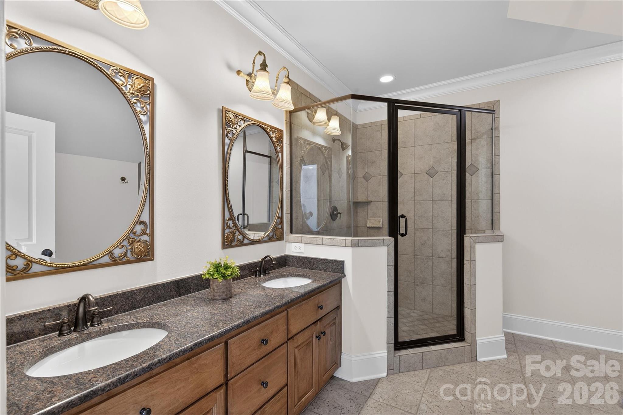 Chatelaine - Residential