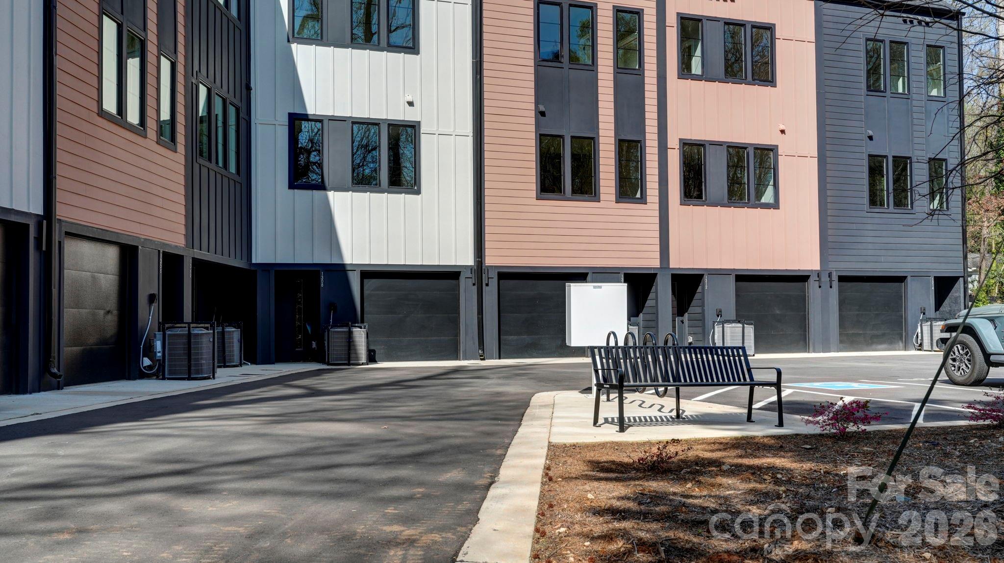 Commonwealth Park - Residential