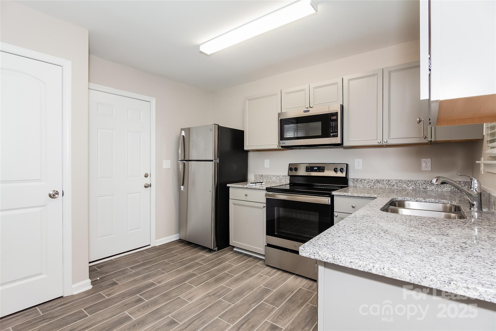 Pennacook - Residential Lease