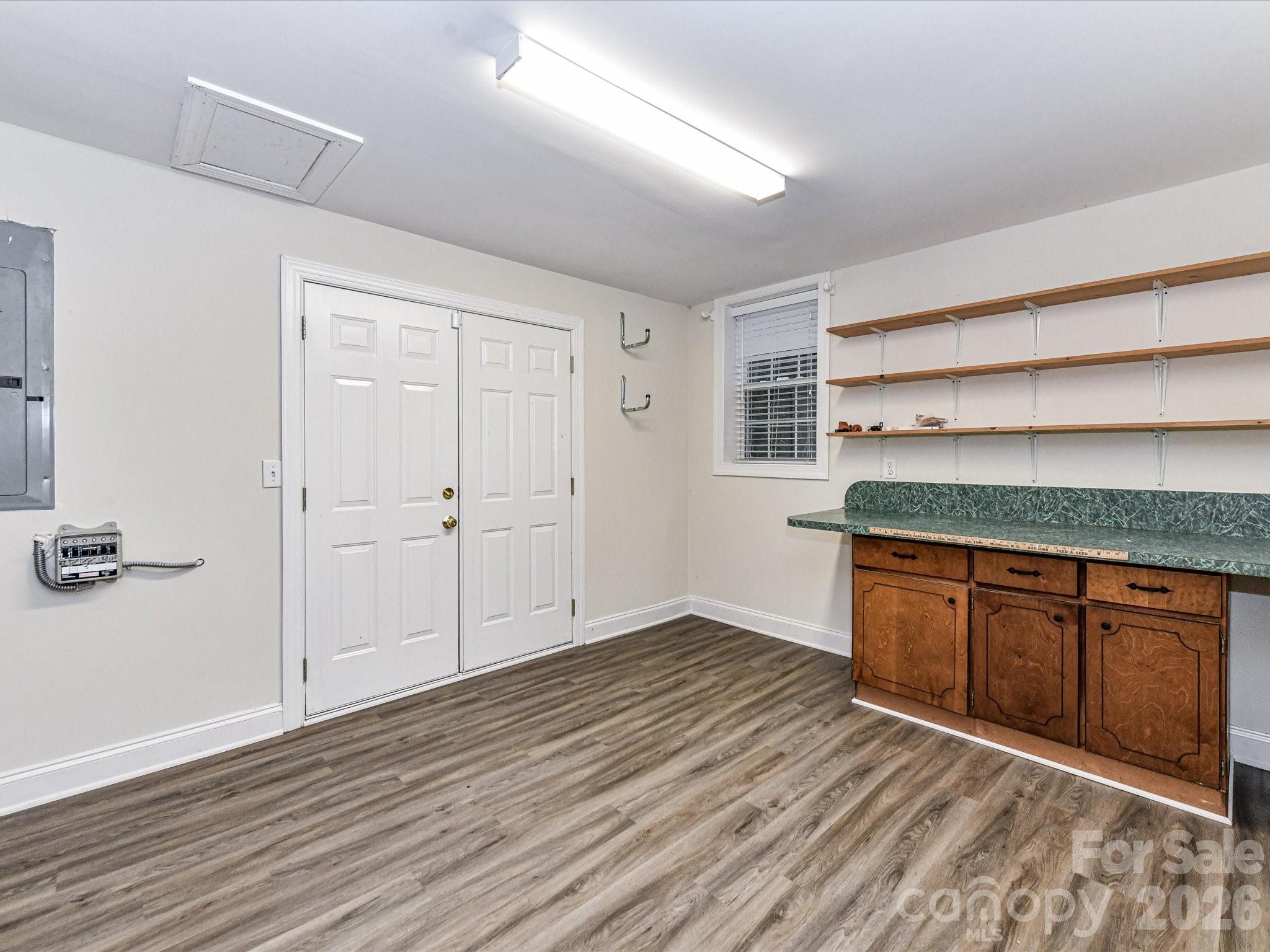 Hunters Pointe - Residential