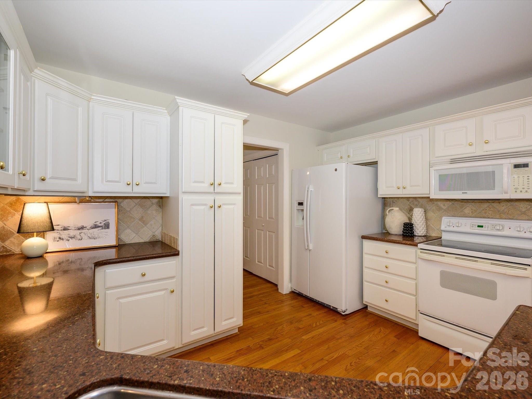 Hunters Pointe - Residential