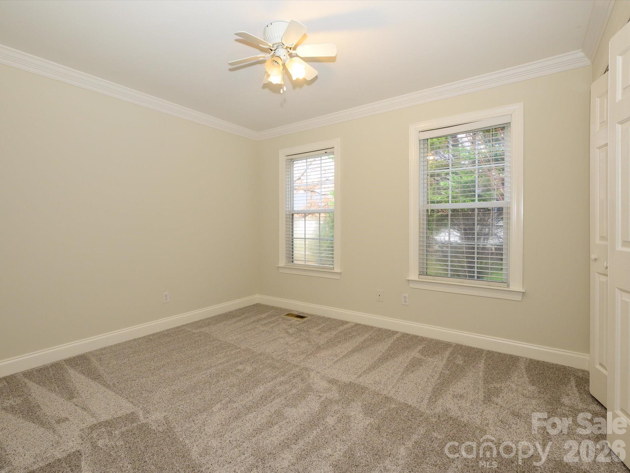 Hunters Pointe - Residential