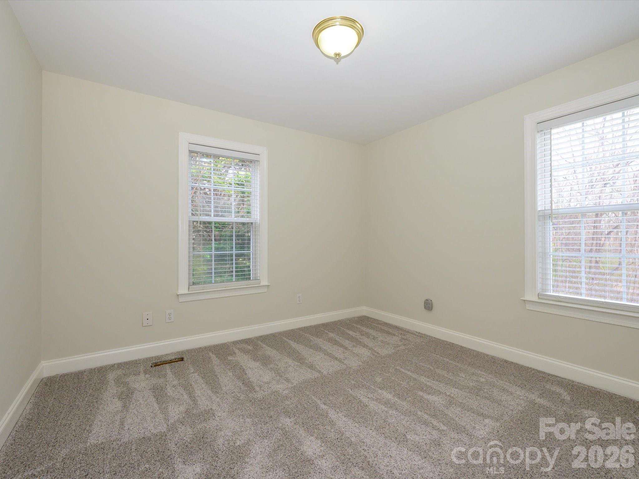 Hunters Pointe - Residential