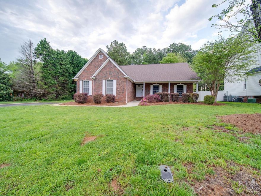 A Beautiful ranch home located in The Crossing Neighborhood. Spectacular modern updates. Gorgeous kitchen with Quartz countertops, high-end SS appliances. Refinish hardwood floors. New carpet and light fixtures. An open floor plan, vaulted and tray ceilings, fireplace with gas logs. Primary bedroom has walk-in closet. Big back deck overlooking the fenced yard for entertaining and a 2 car garage. No HOA dues! Must see!