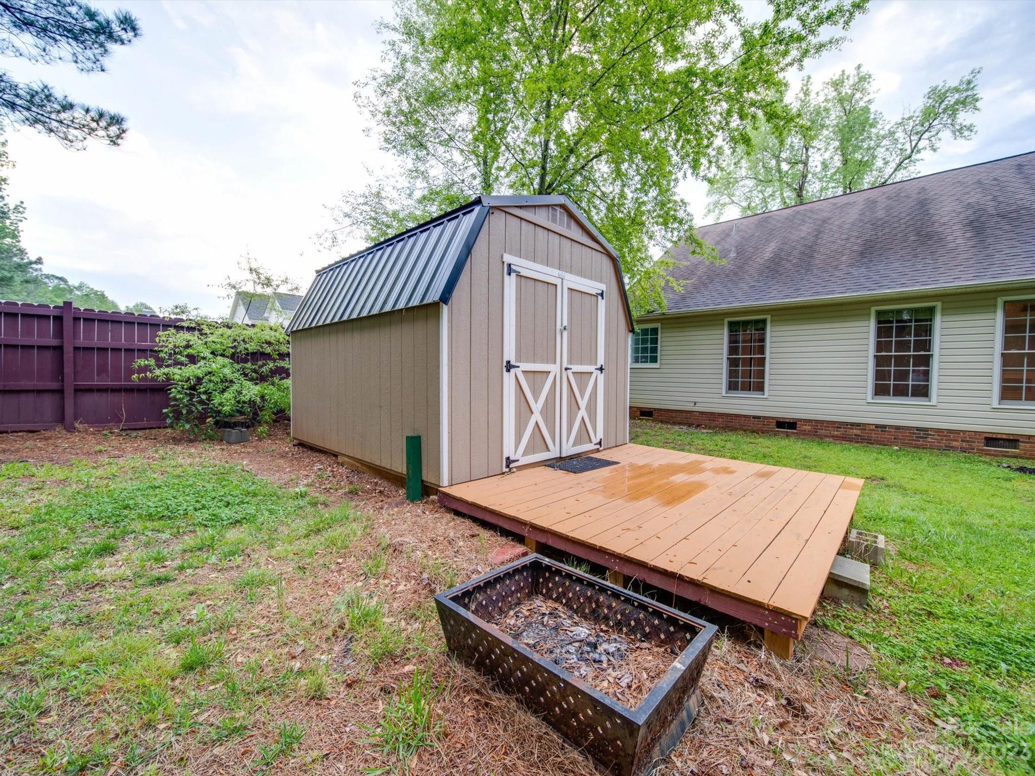 The Crossing - Residential