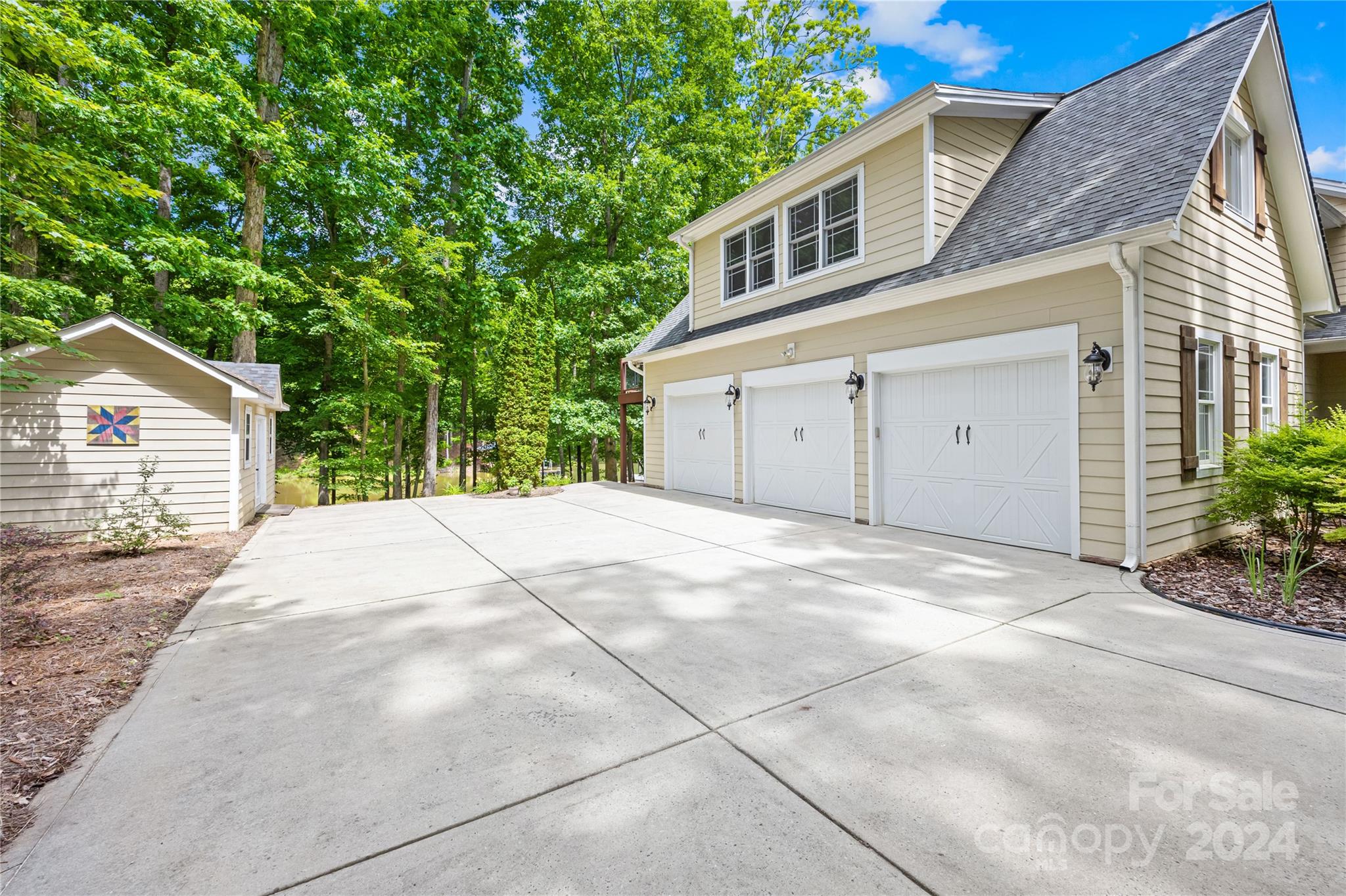 Webbs Chapel Cove - Residential