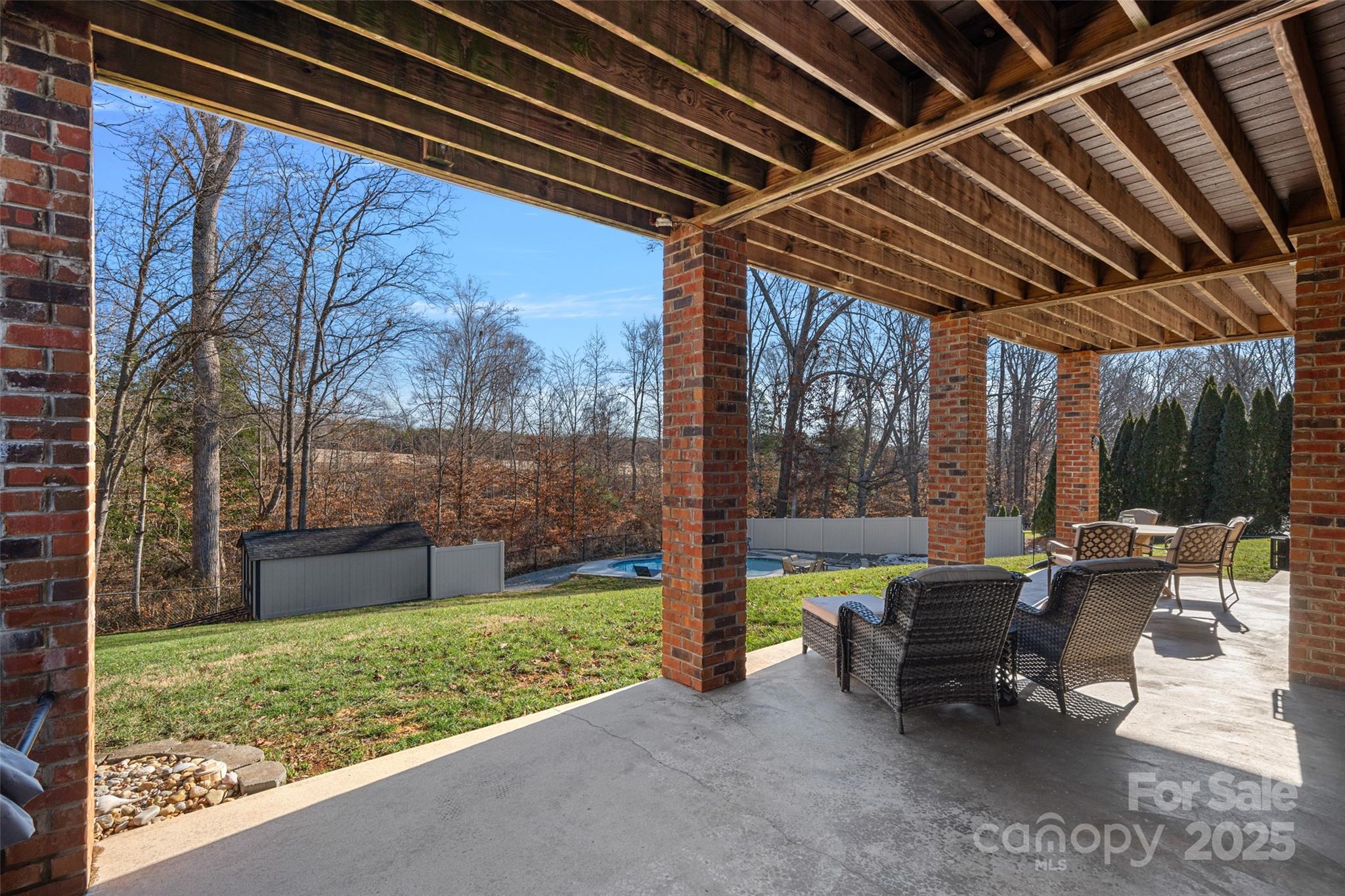 Lincoln Forest - Residential