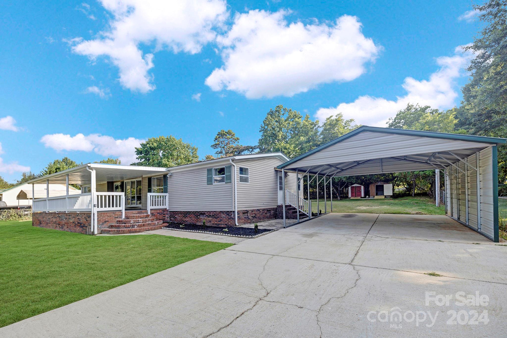 Chestnut Woods - Residential