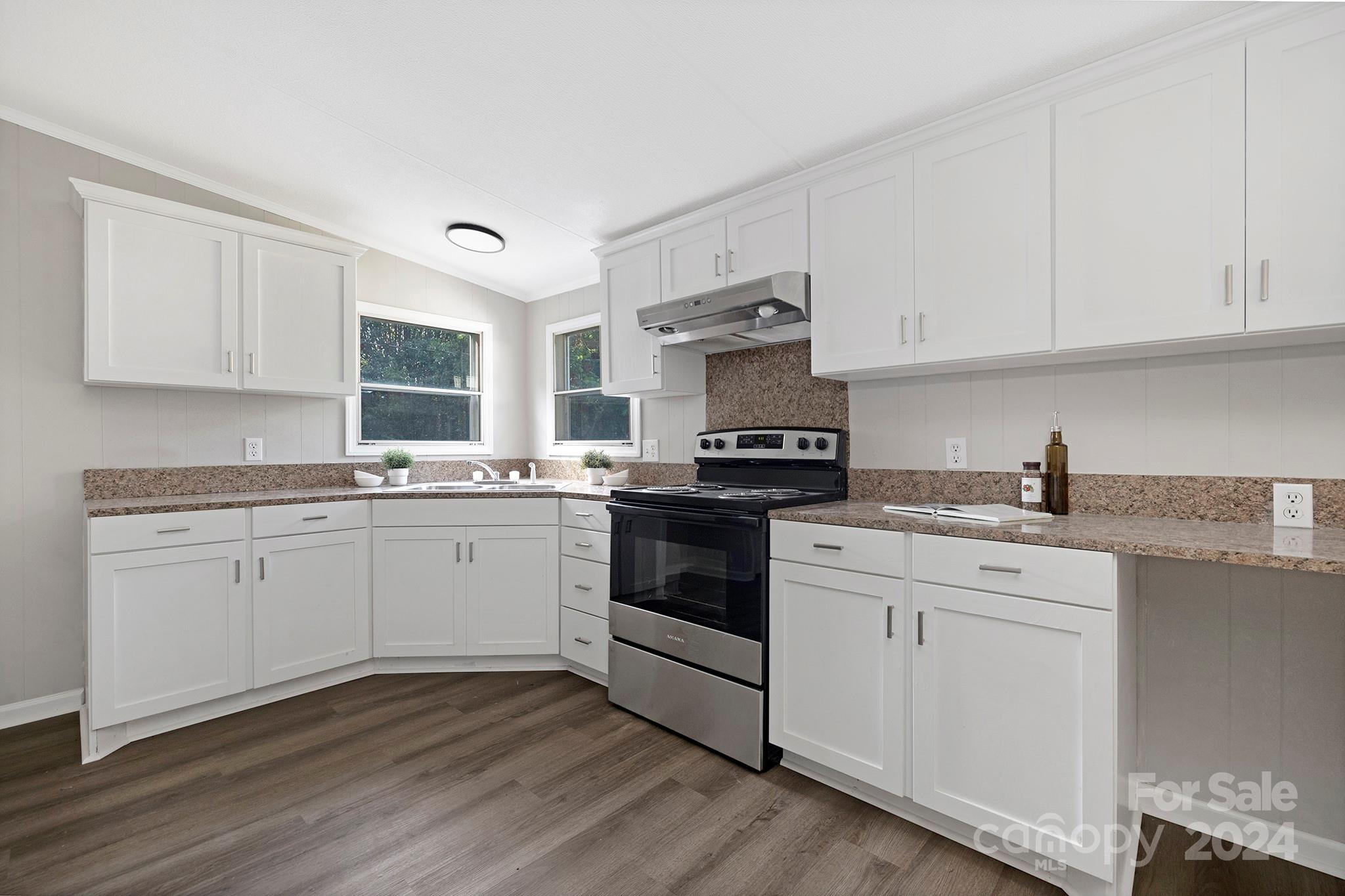 Chestnut Woods - Residential