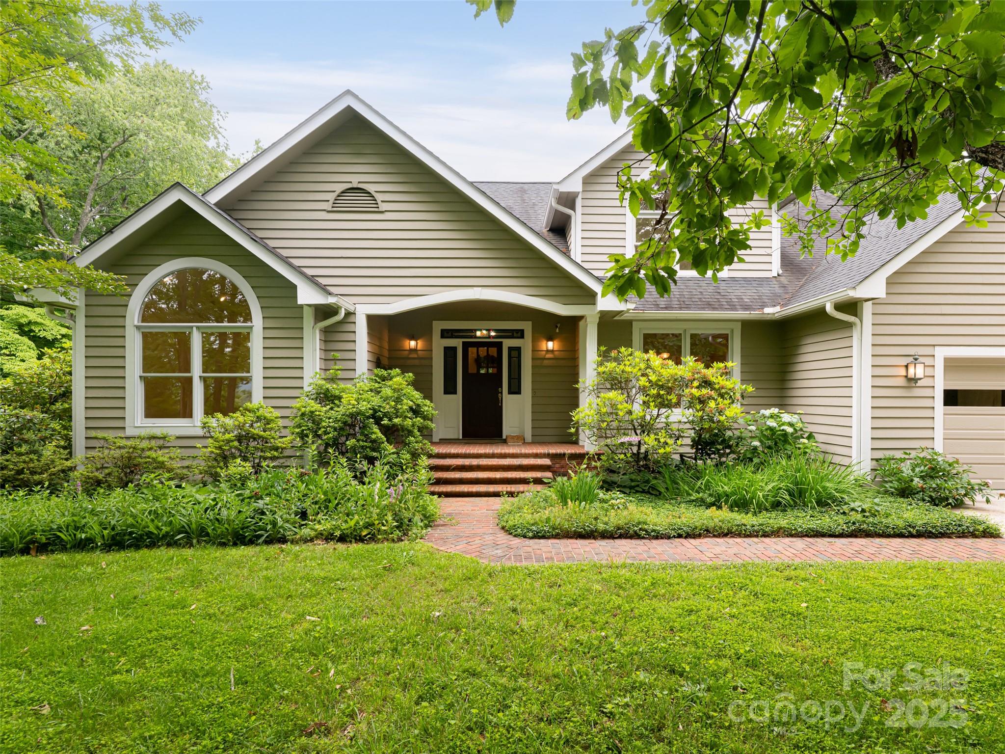 15 Breckenridge Drive