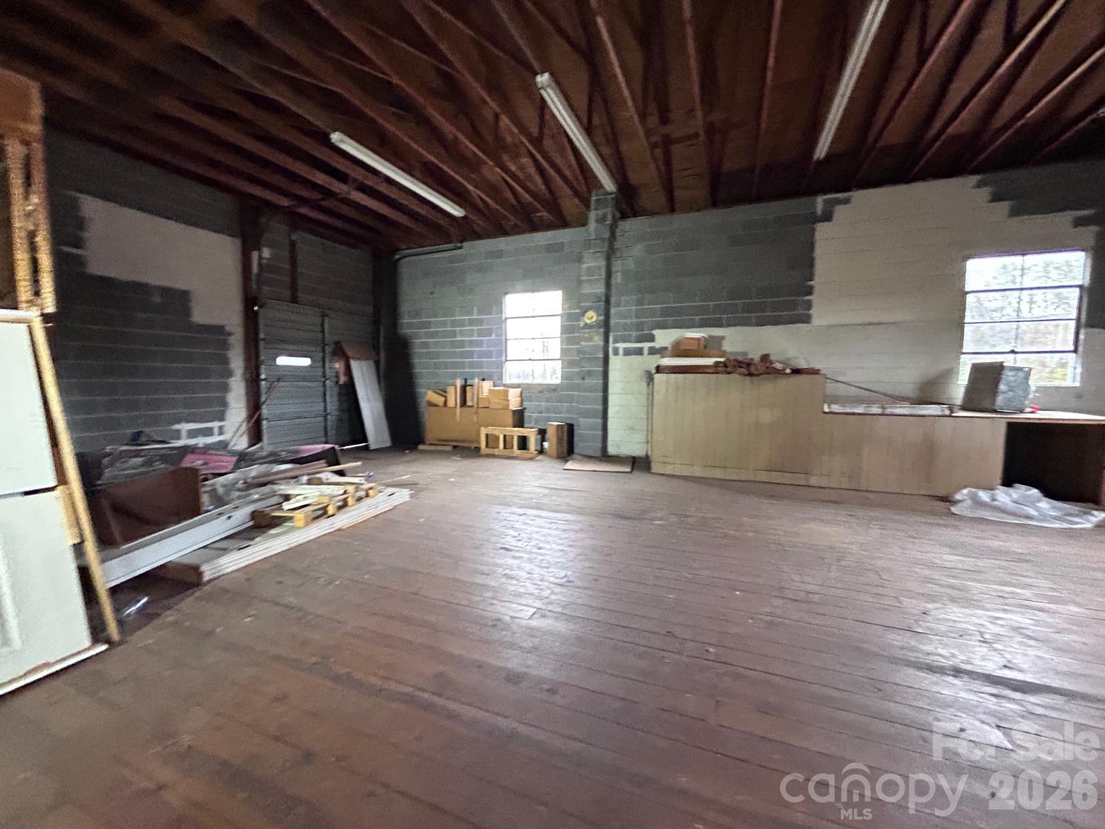 714 Dr Martin Luther King Jr Way