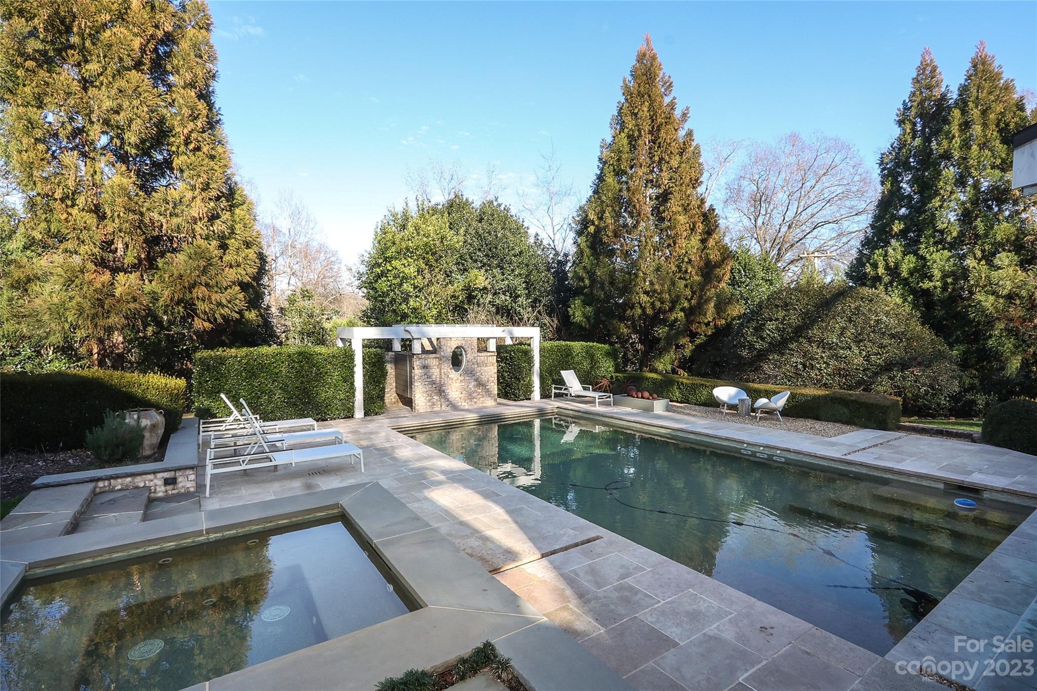 Myers Park - Residential