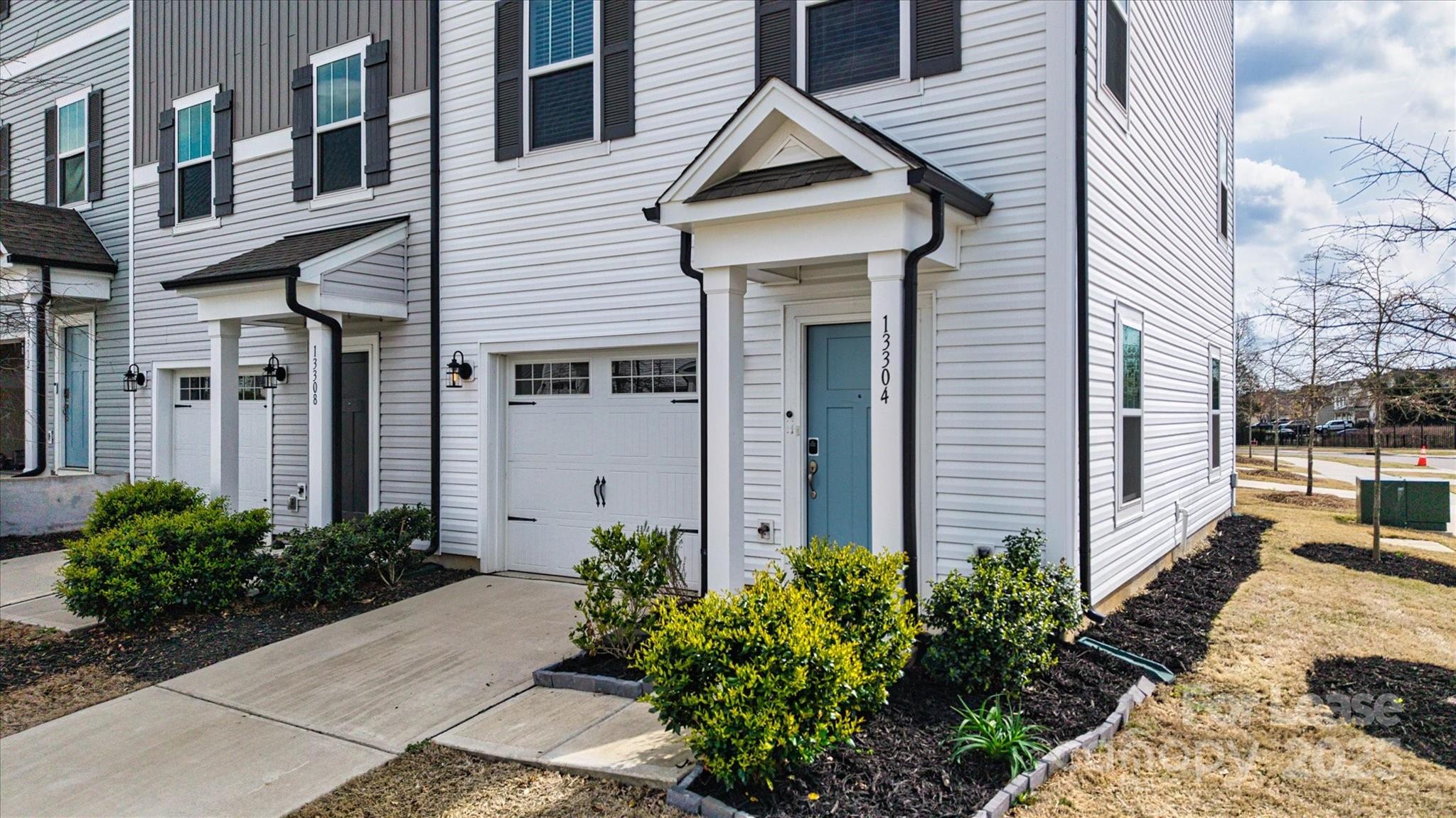 13304 Porter Creek Road