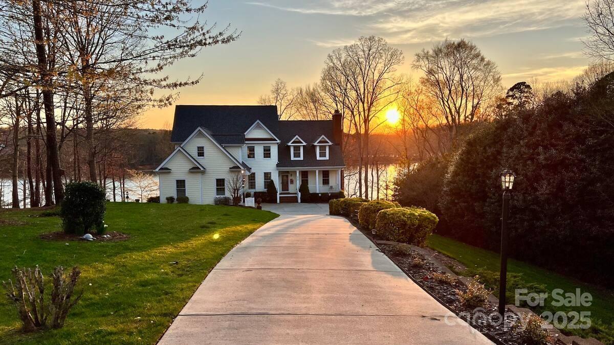 272 Harbor Ridge Drive