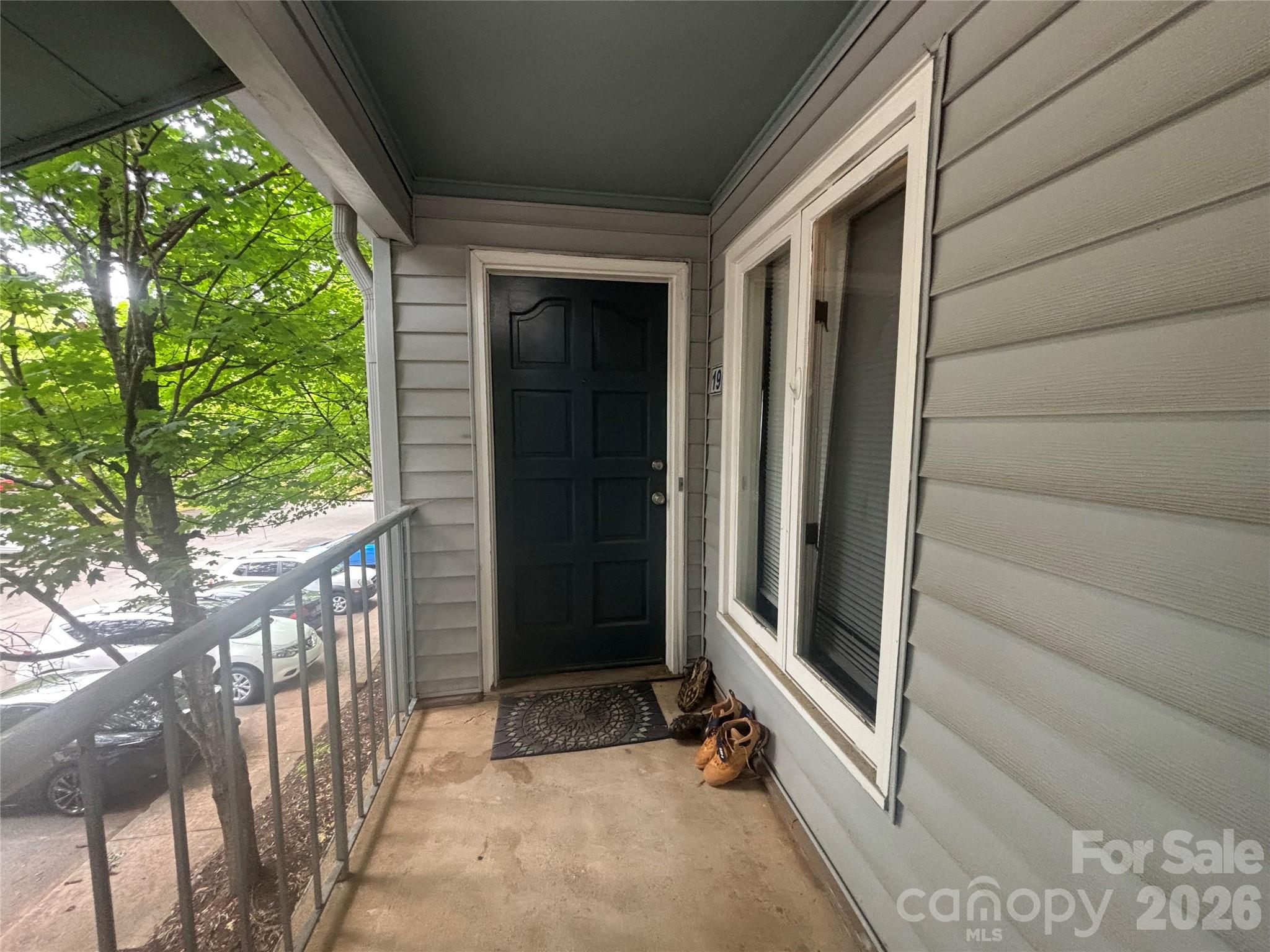 1906 Meadowlark Lane 19