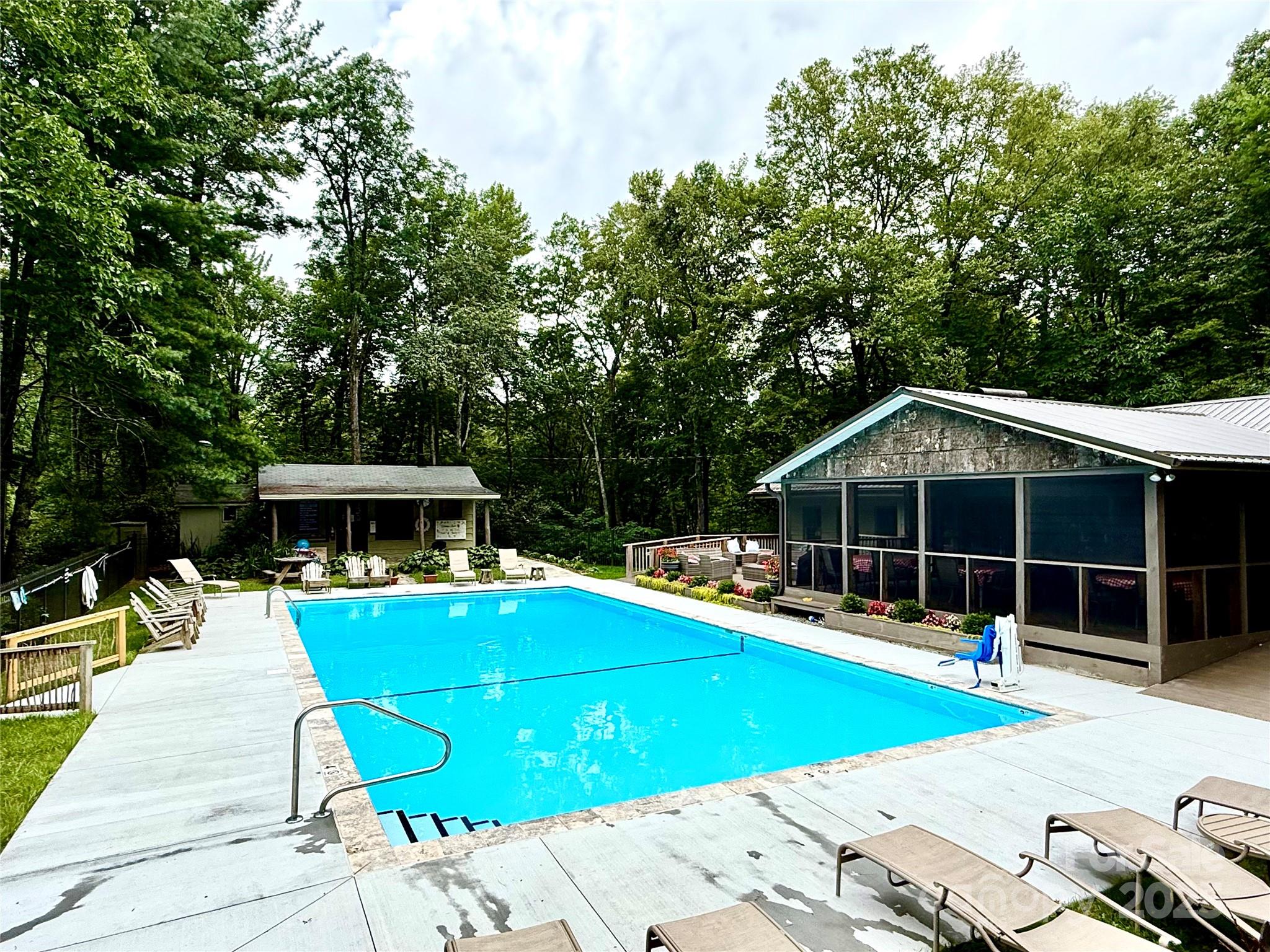 Gingercake Acres - Residential