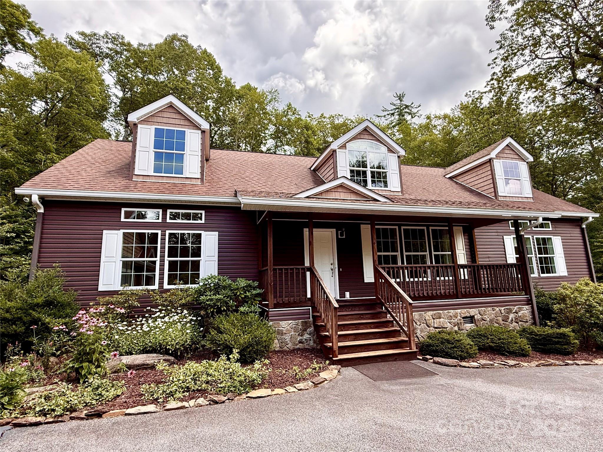 7230 Hideaway Lane