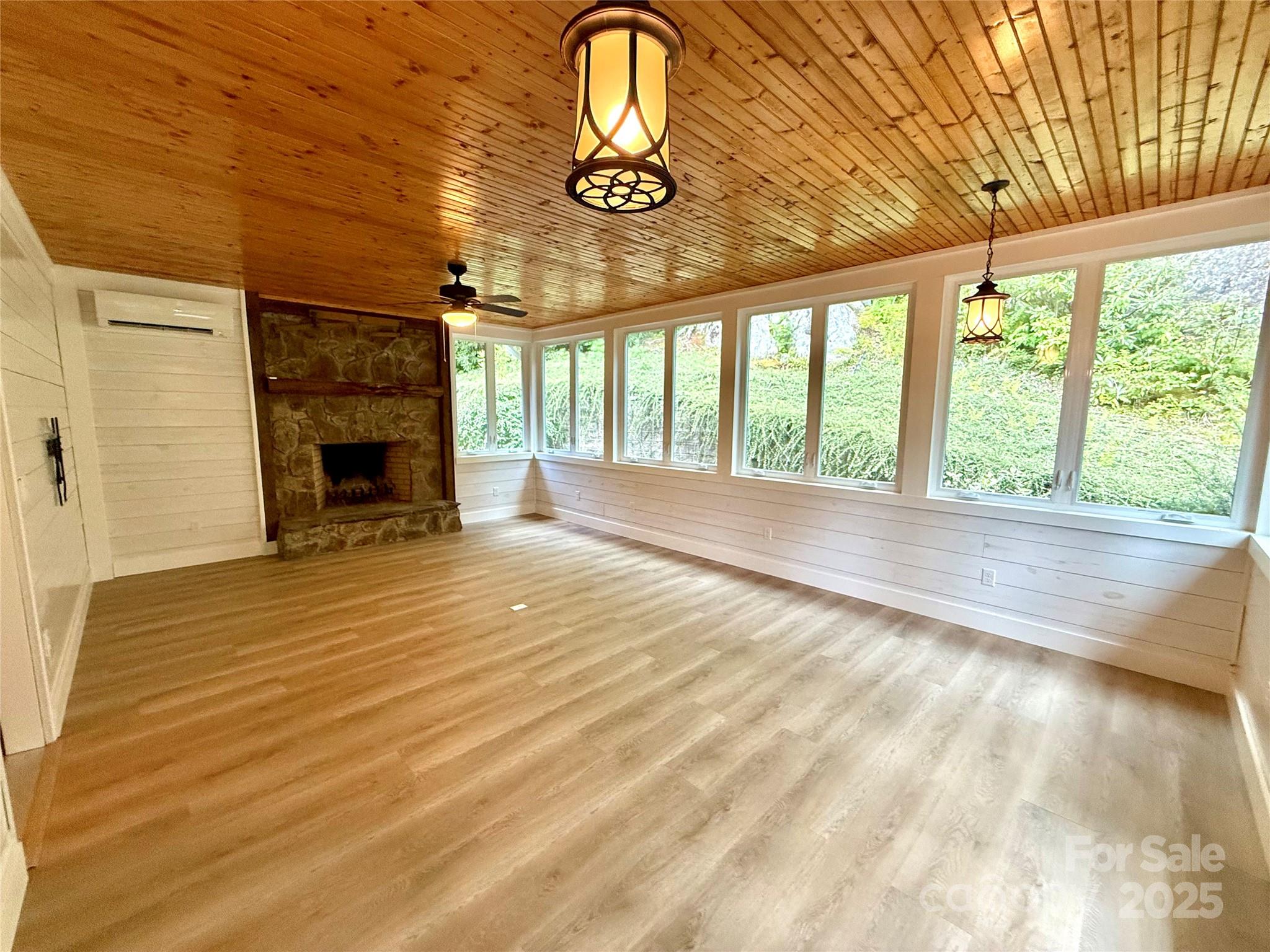 Gingercake Acres - Residential