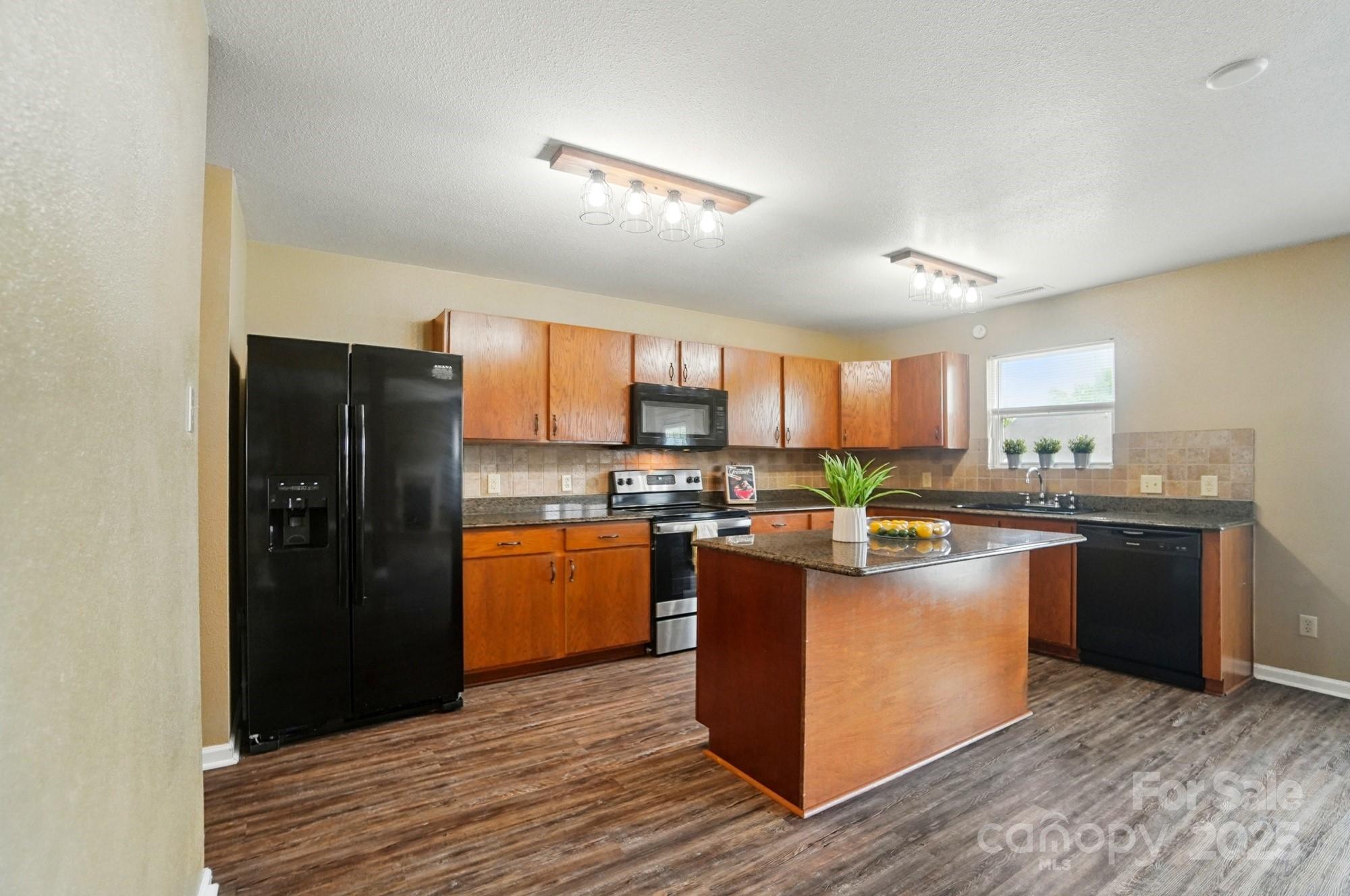 8604 Rockmoor Ridge Road